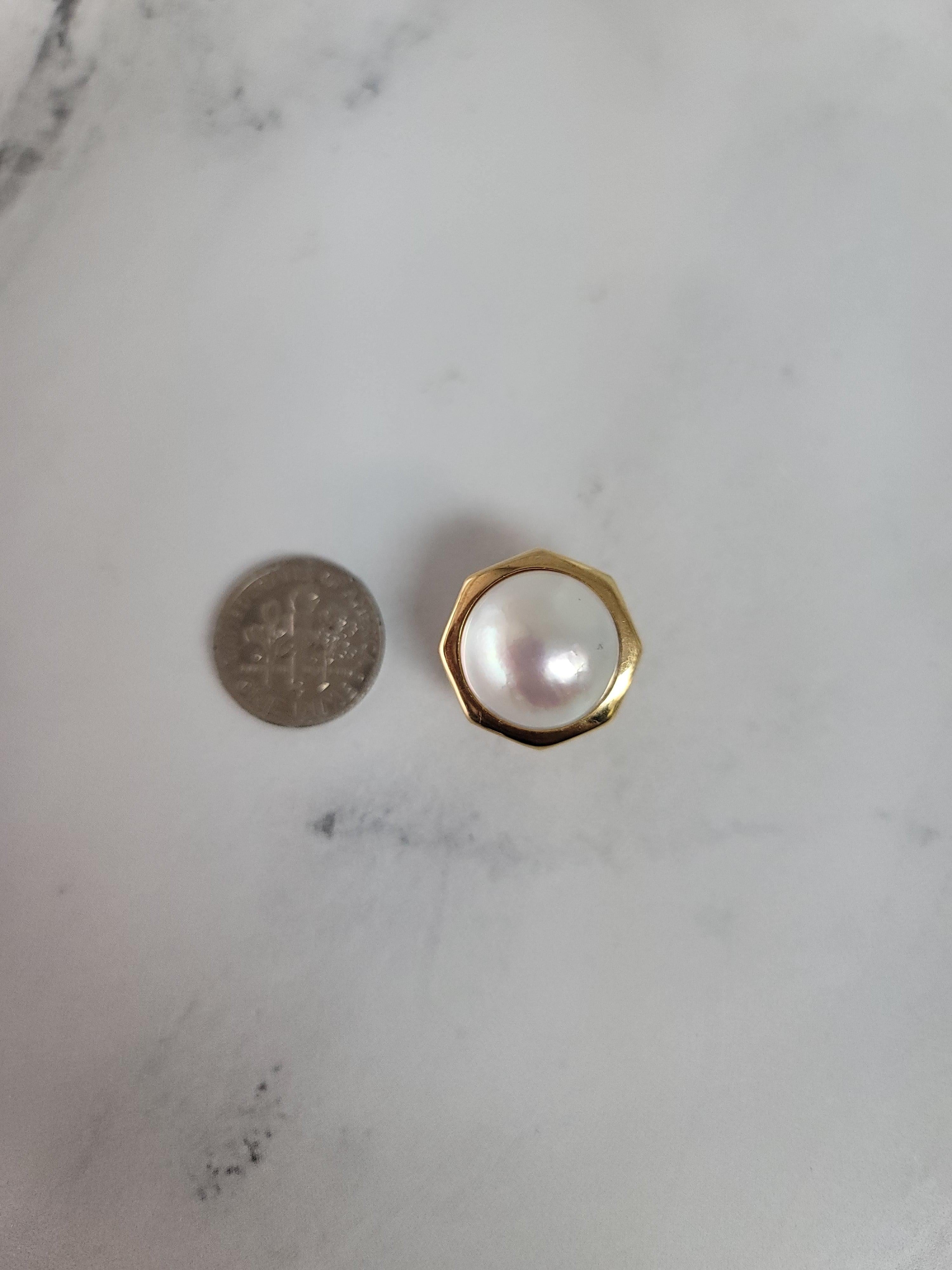 Octagon Shaped Mabe Pearl Earrings 14k Yellow Gold In New Condition For Sale In Sugar Land, TX