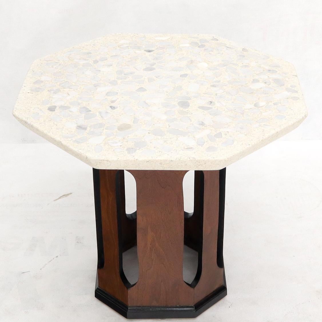 Octagon Terrazzo Top Walnut Base Side Occasional End Table Stand In Good Condition For Sale In Rockaway, NJ