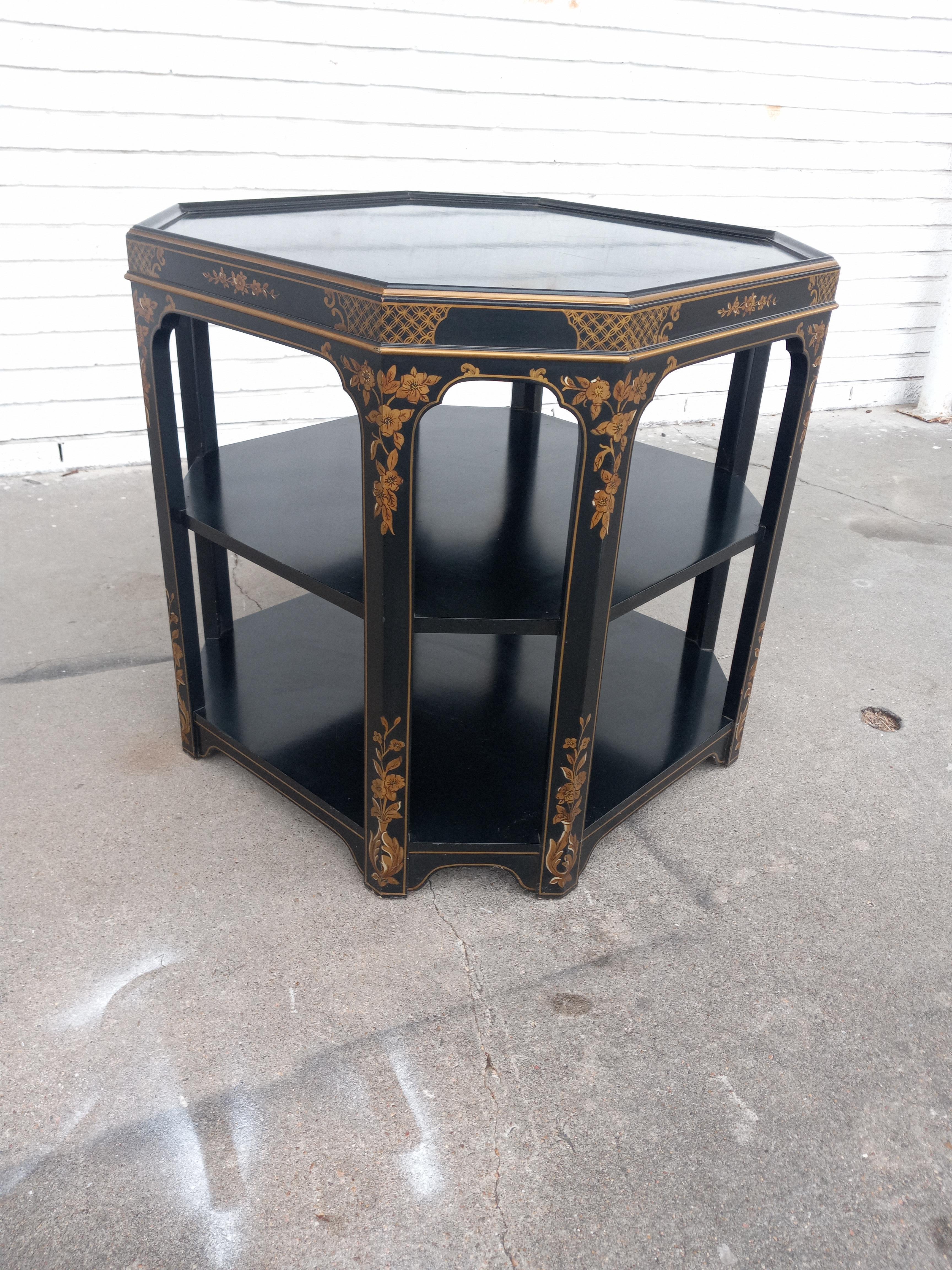 Octagonal 3 Tier Oriental Lacquer Style End Table In Good Condition For Sale In Pasadena, TX