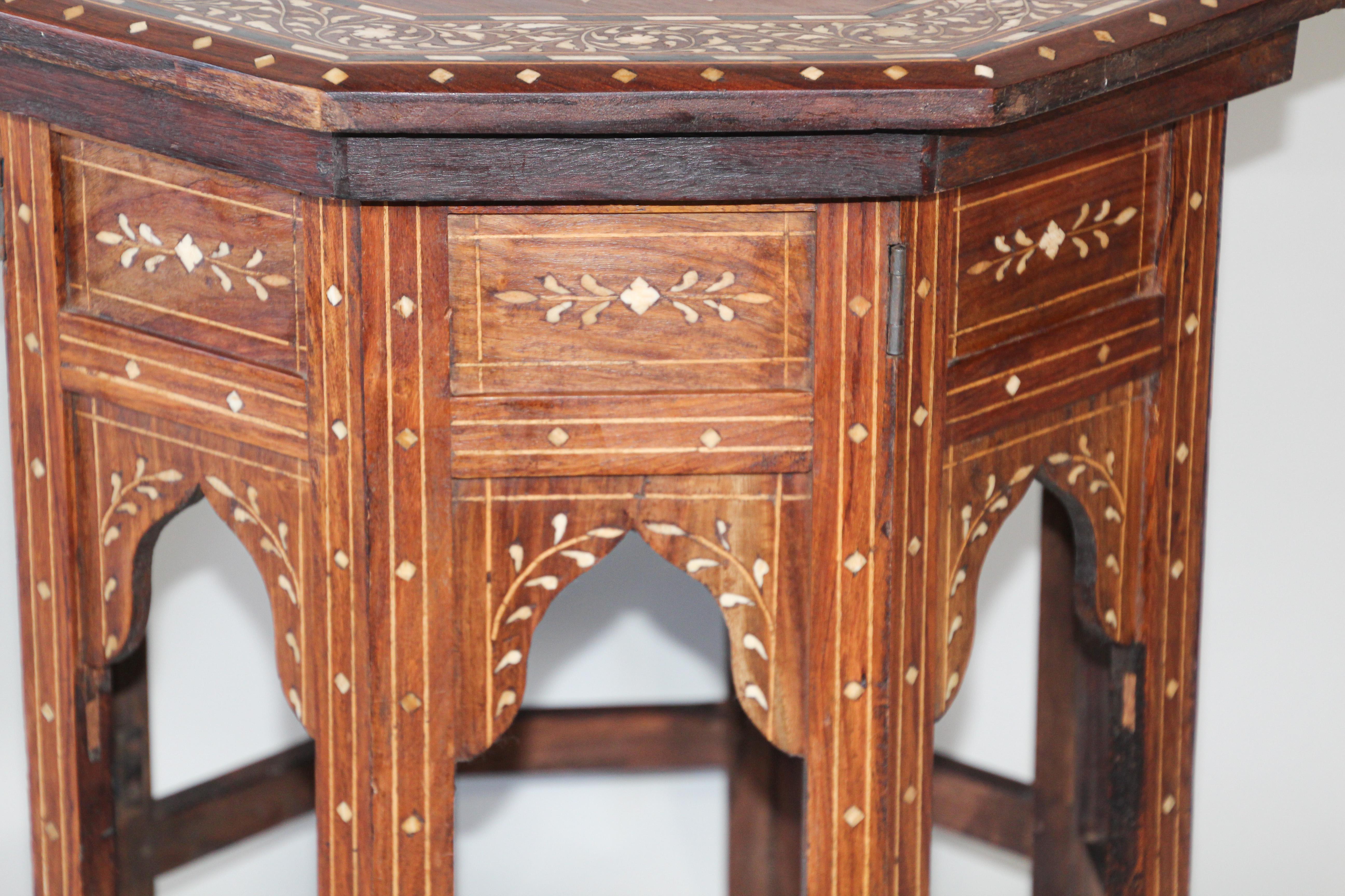 Anglo-Indian Octagonal Anglo Indian Side Tea Table