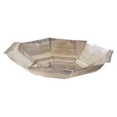 Octagonal Art Deco Bowl in Hand Hammered and Silver Plated Brass 1930s