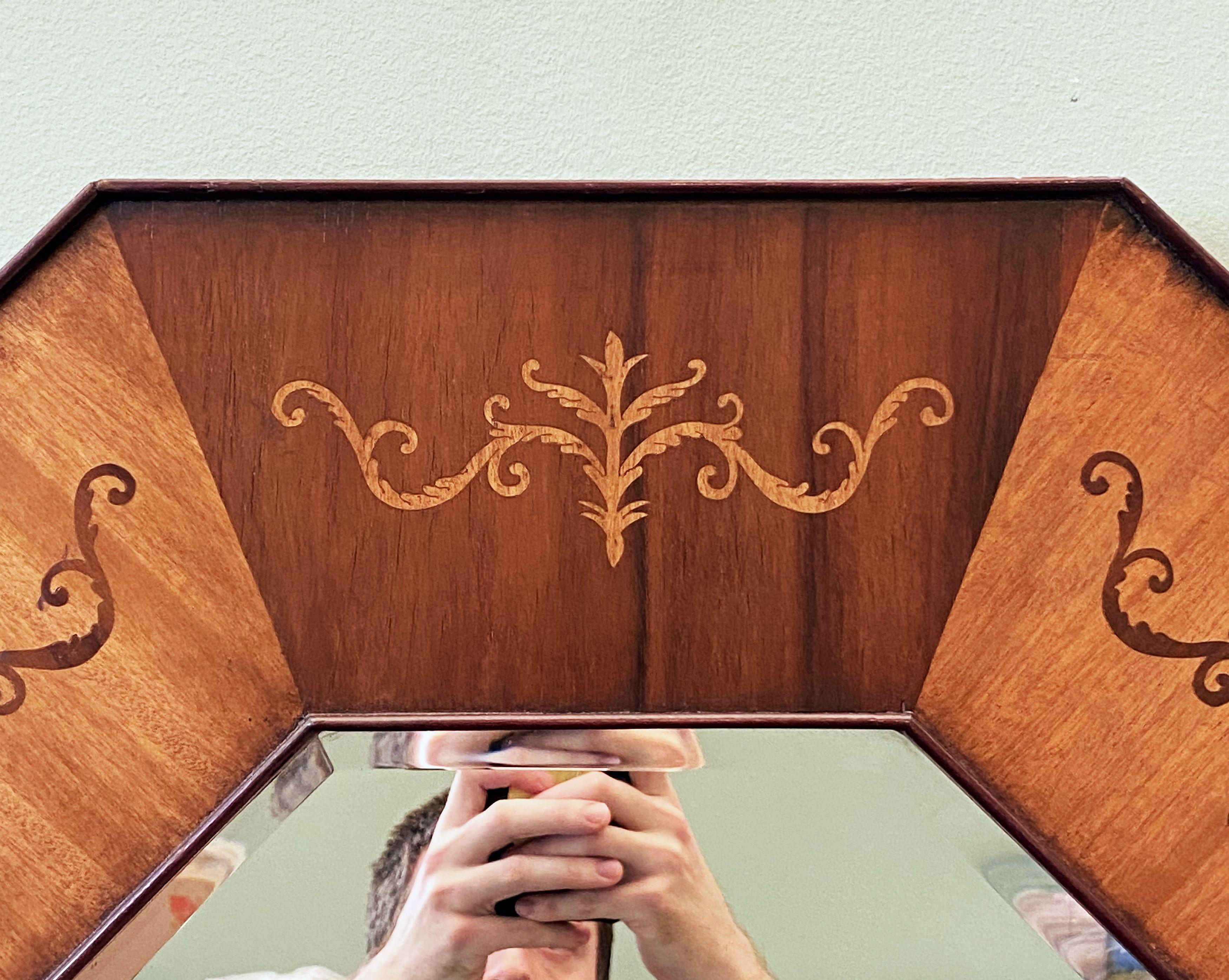 Octagonal Beveled Mirror with Inlaid Frame of Mahogany from England In Good Condition In Austin, TX
