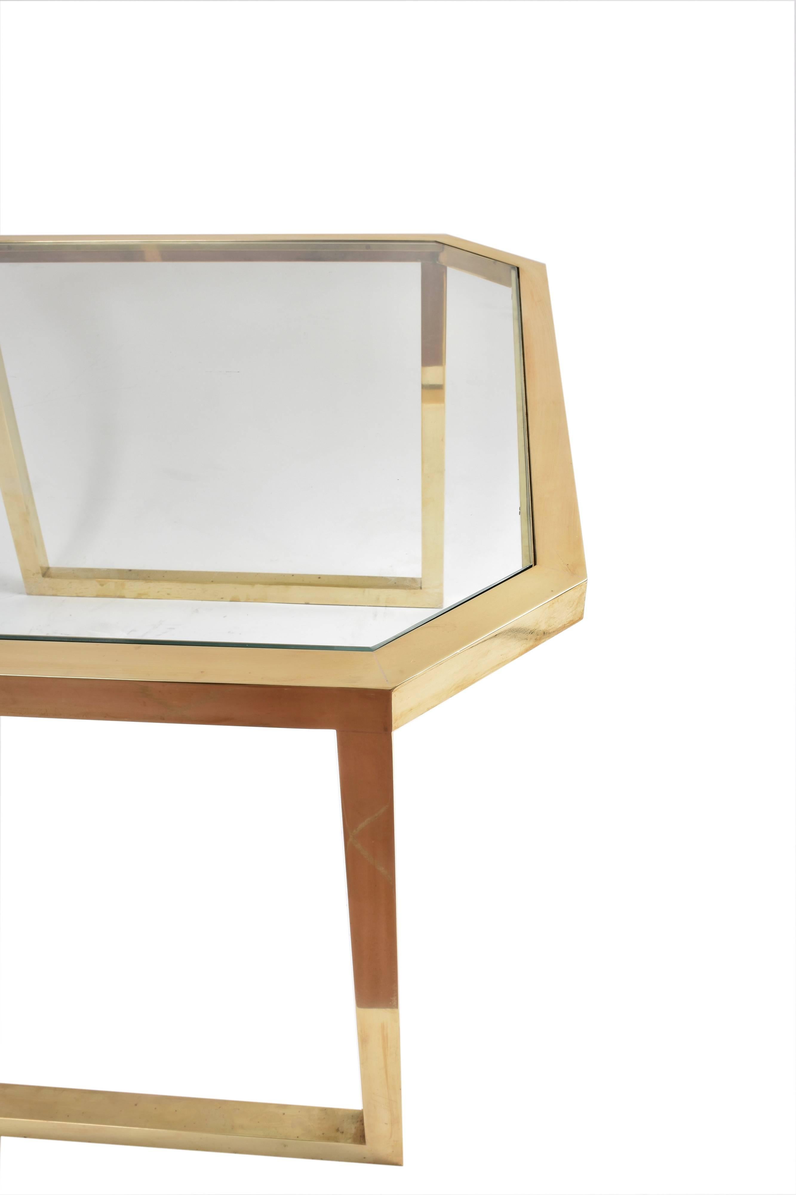 Octagonal Brass Table and Glass Top, Italy, 1970s, Mid-Century Modern 4