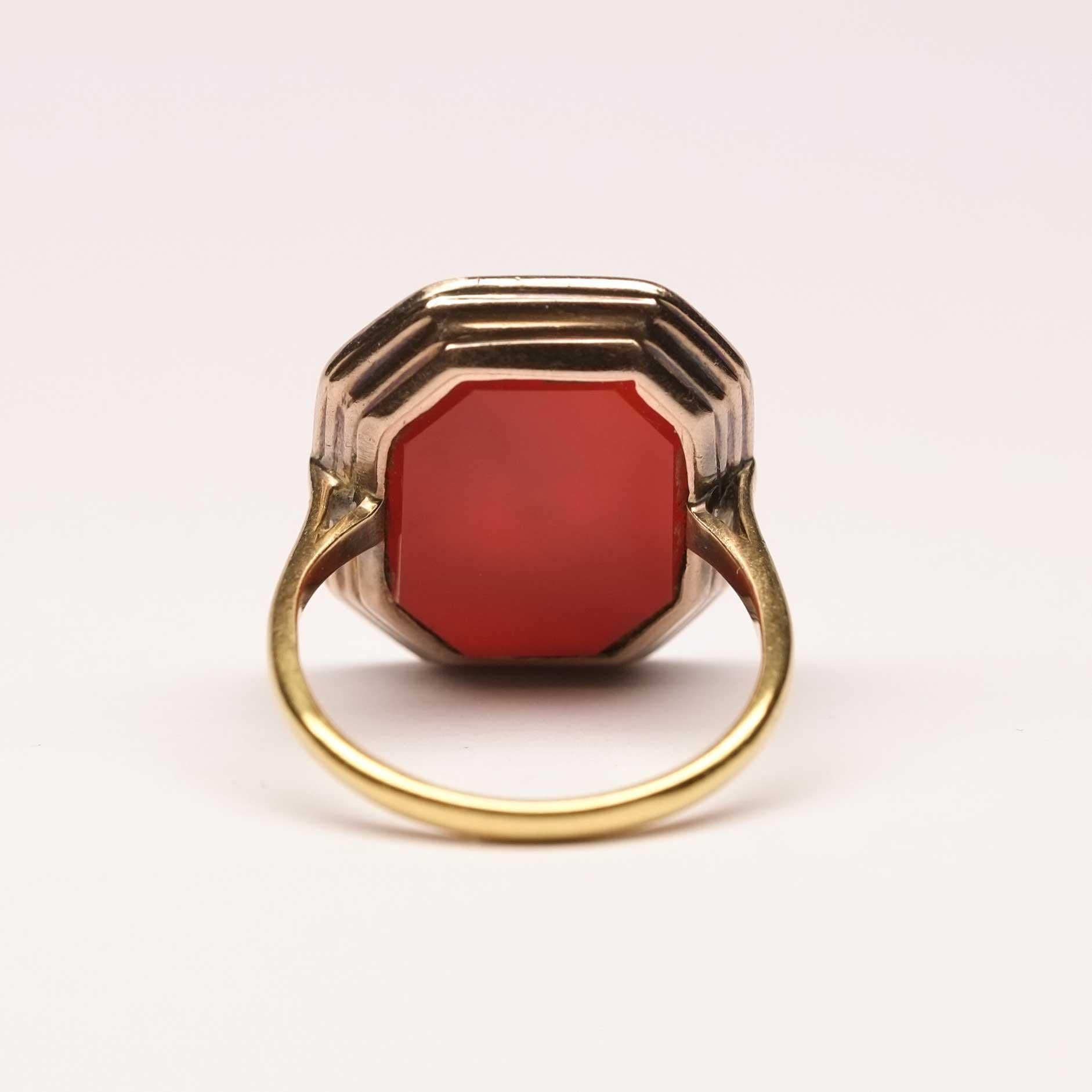 Octagonal Carnelian Intaglio 18 Carat Gold Ring In Good Condition For Sale In Milano, MI