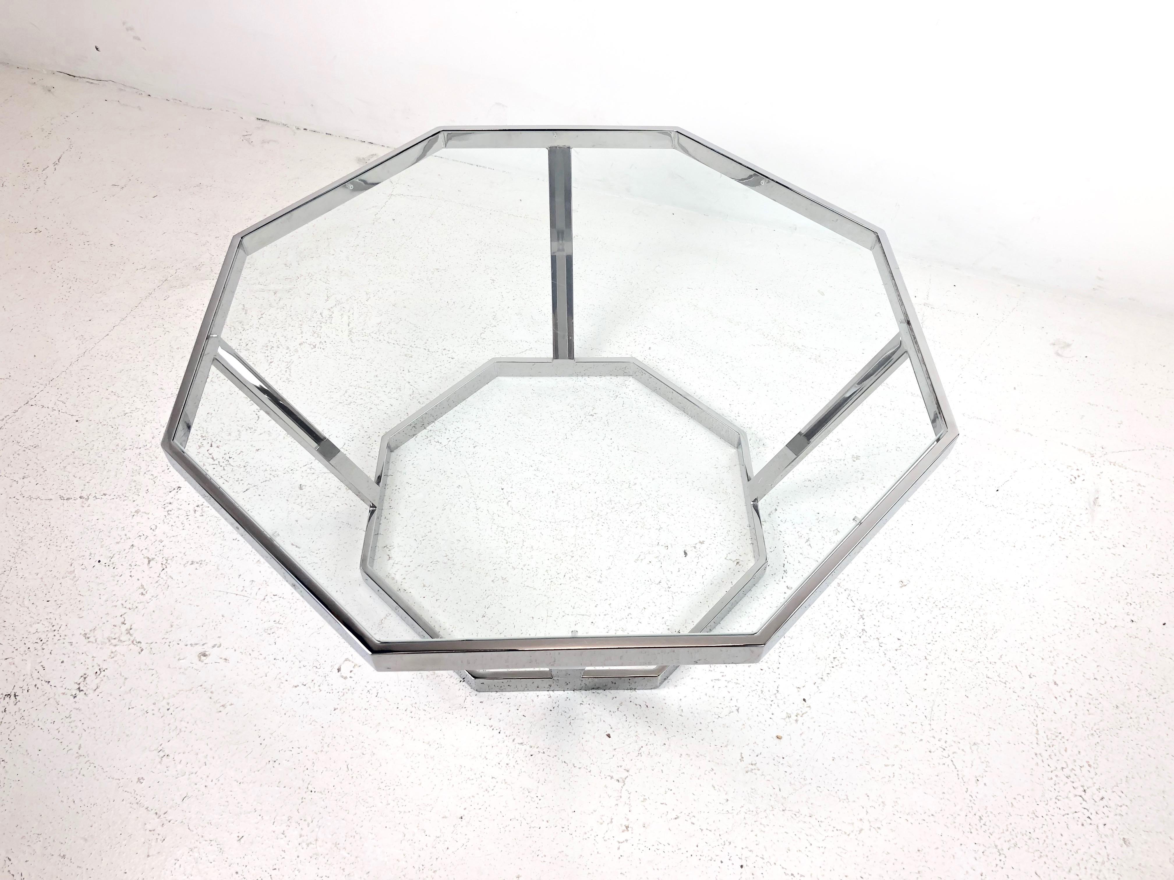 Mid-Century Modern Table basse octogonale en chrome dans le style de Milo Baughman en vente