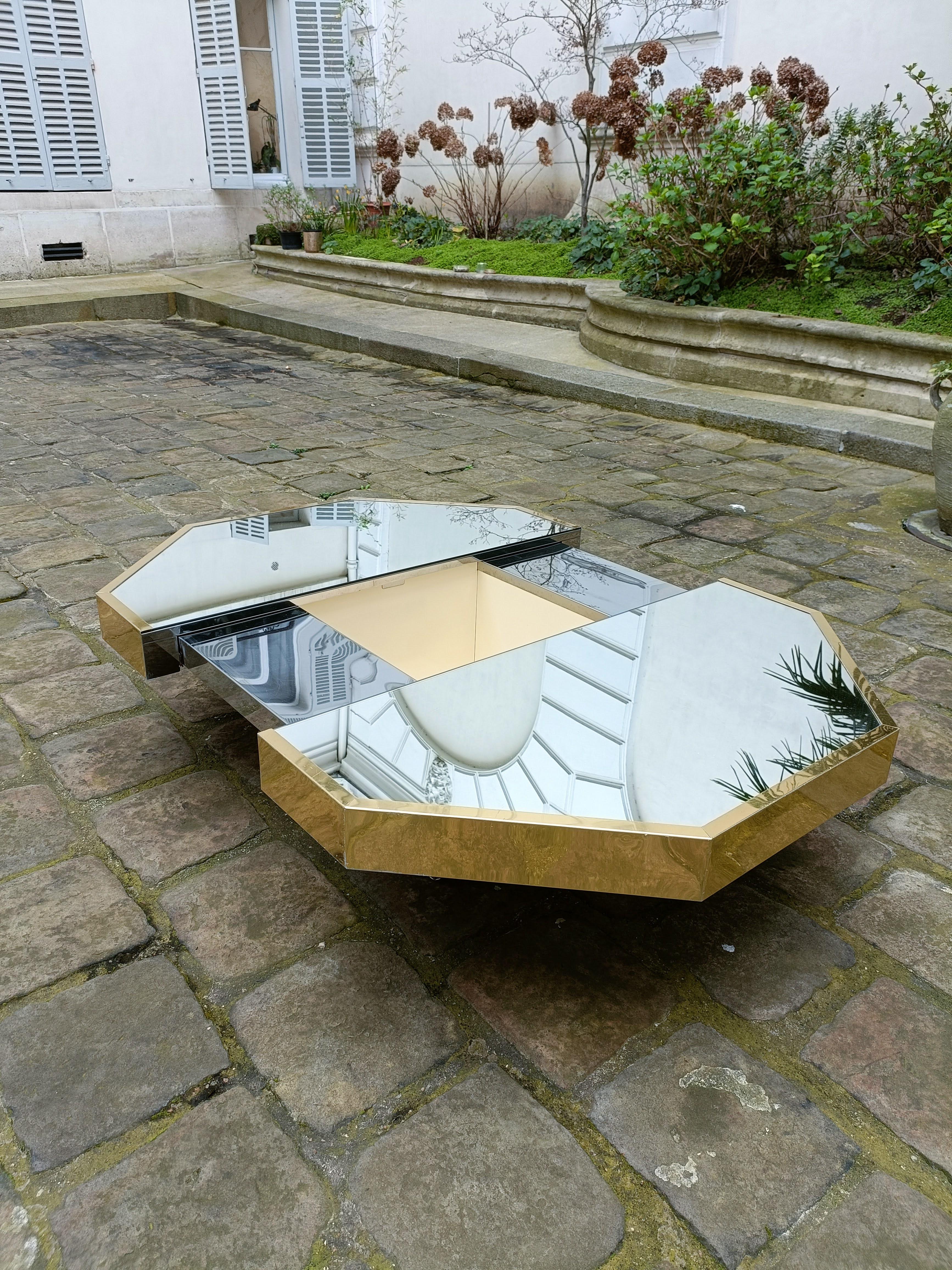 Octagonal Coffee Table in Brass and Mirror, 1970 Attributed to Gabriella Crespi 1