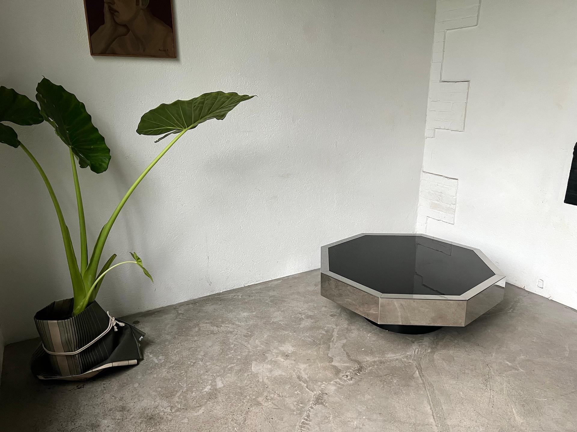 Octagonal coffee table 