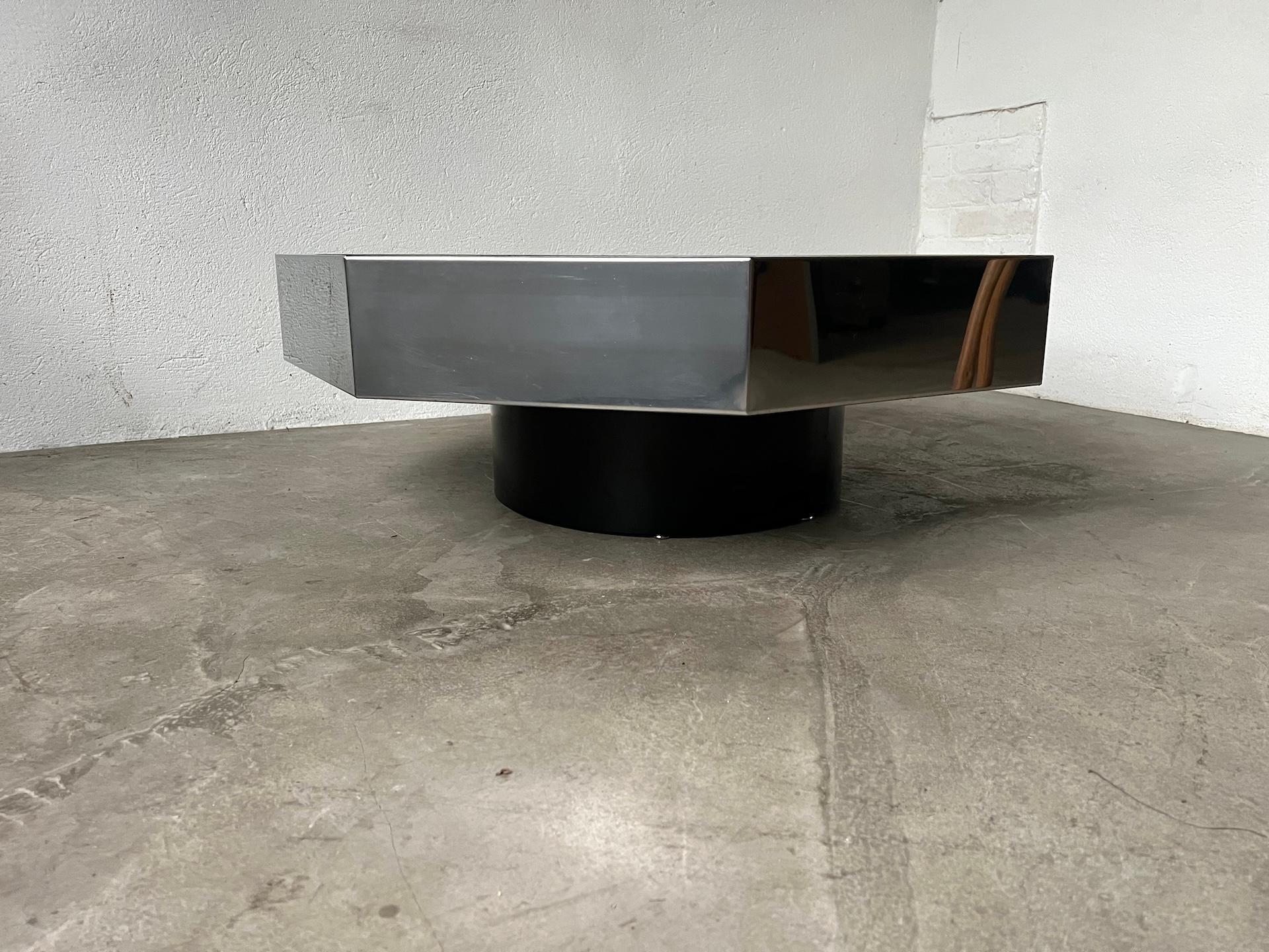 Octagonal coffee table 