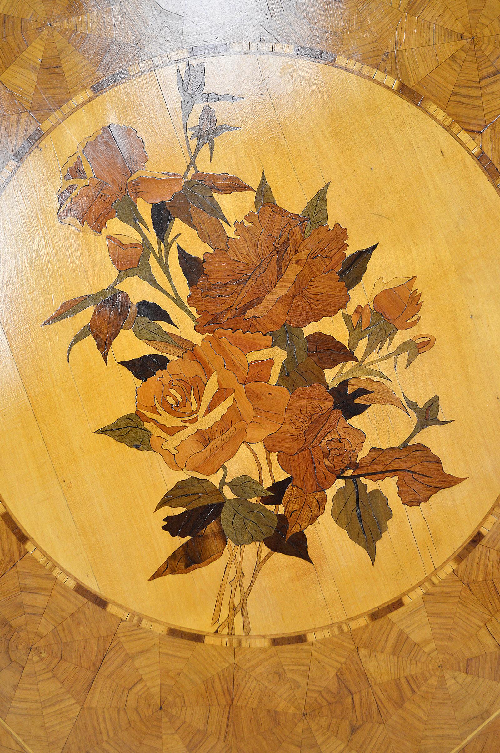 Wood Octagonal Coffee Table with Floral Marquetry Top, Italy, circa 1950