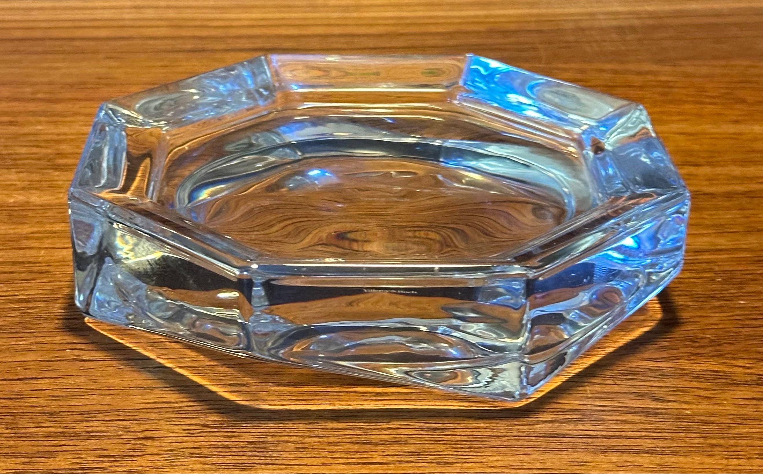 XX secolo Posacenere ottagonale in cristallo di Villeroy & Boch in vendita