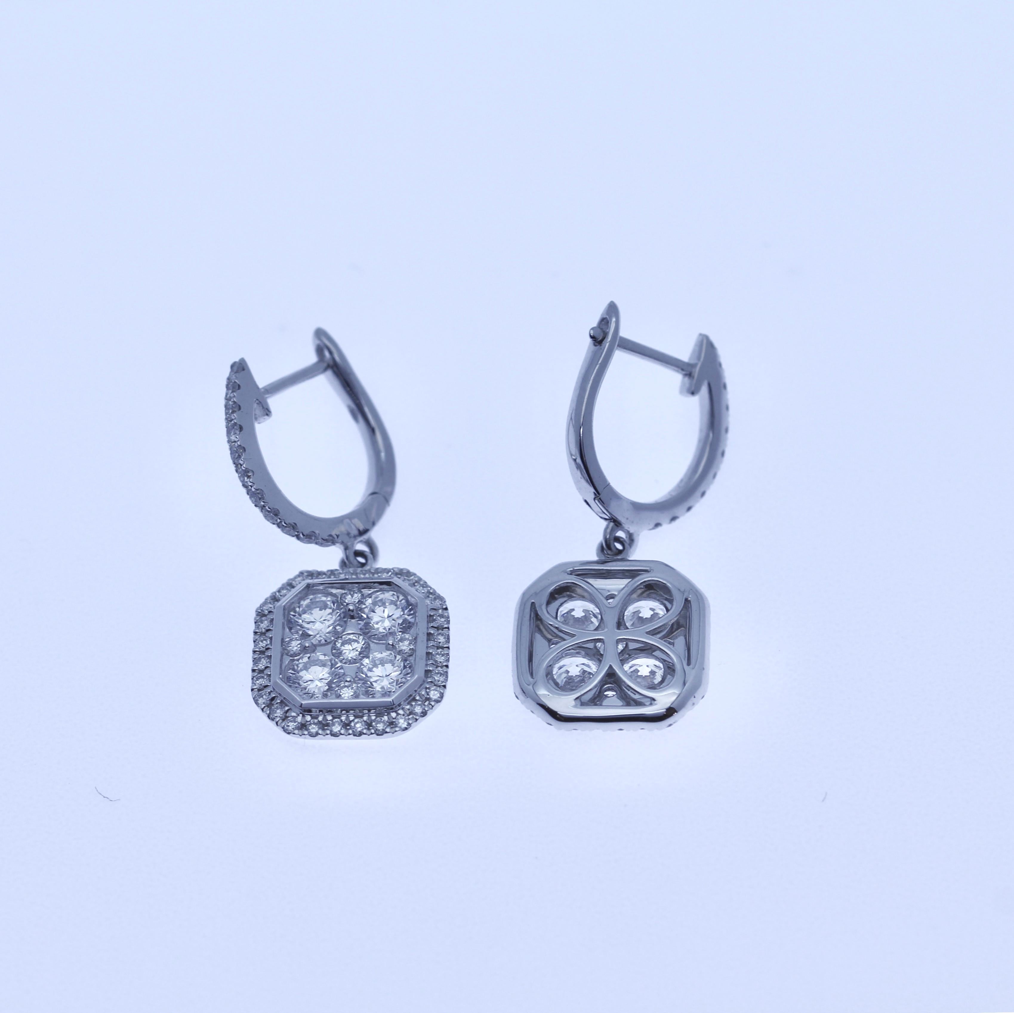 Round Cut 18 Karat White Classic Gold Octagonal Dangling White Diamond Earrings For Sale