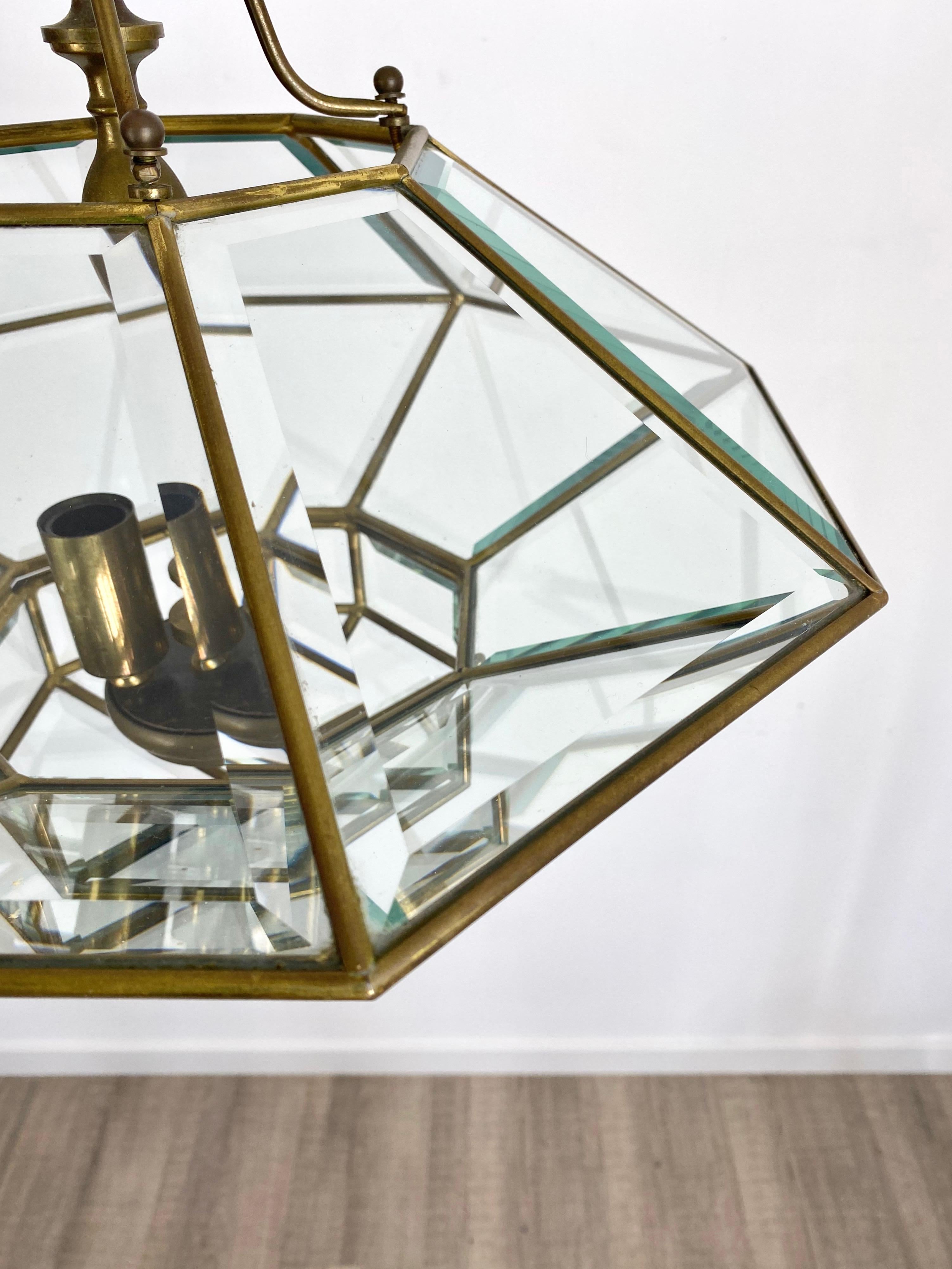 Lustre octogonal en forme de diamant Lanterne en laiton et verre Style Fontana Arte:: Italie Bon état - En vente à Rome, IT