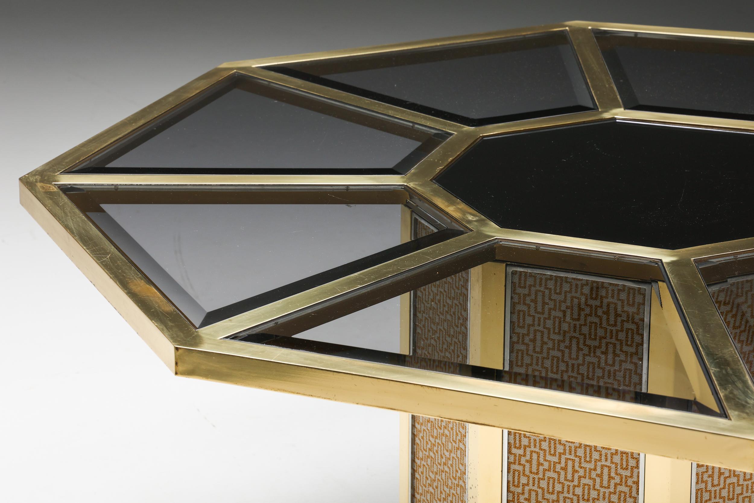 Table à manger octogonale de Romeo Rega, Italie, 1970 en vente 3