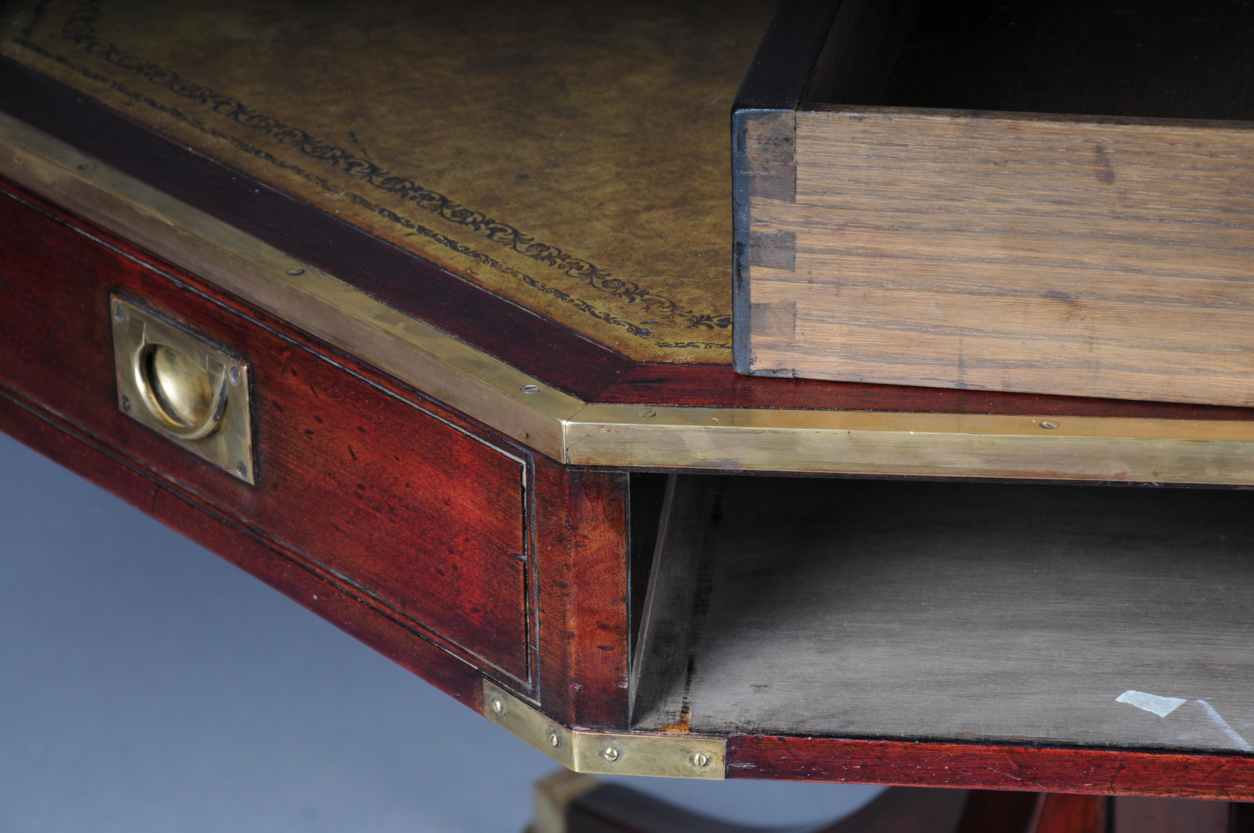 Octagonal English coffee table Chesterfield table, circa 1900 For Sale 9