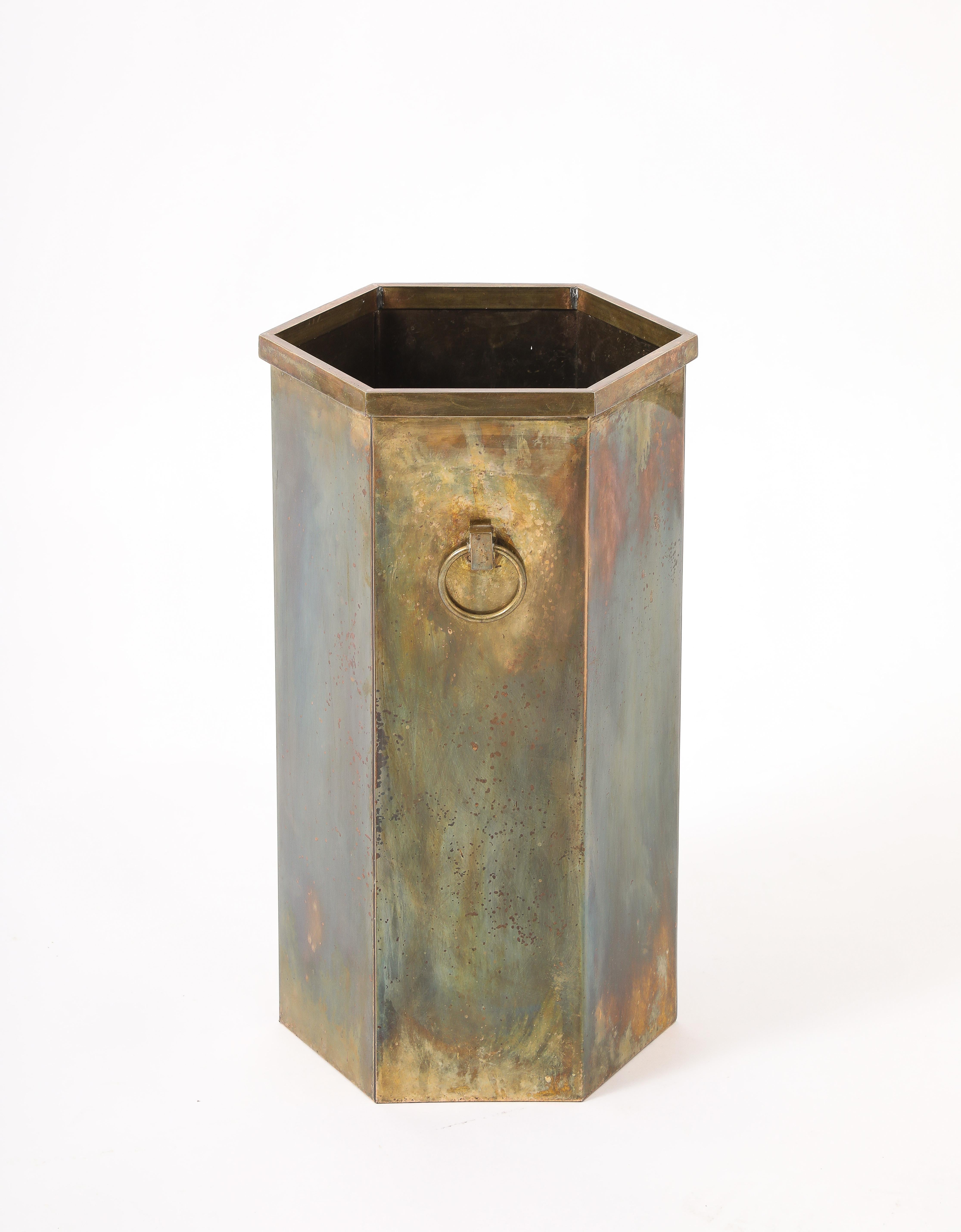 Octagonal Jansen Umbrella Stand, France 1960's In Good Condition For Sale In New York, NY
