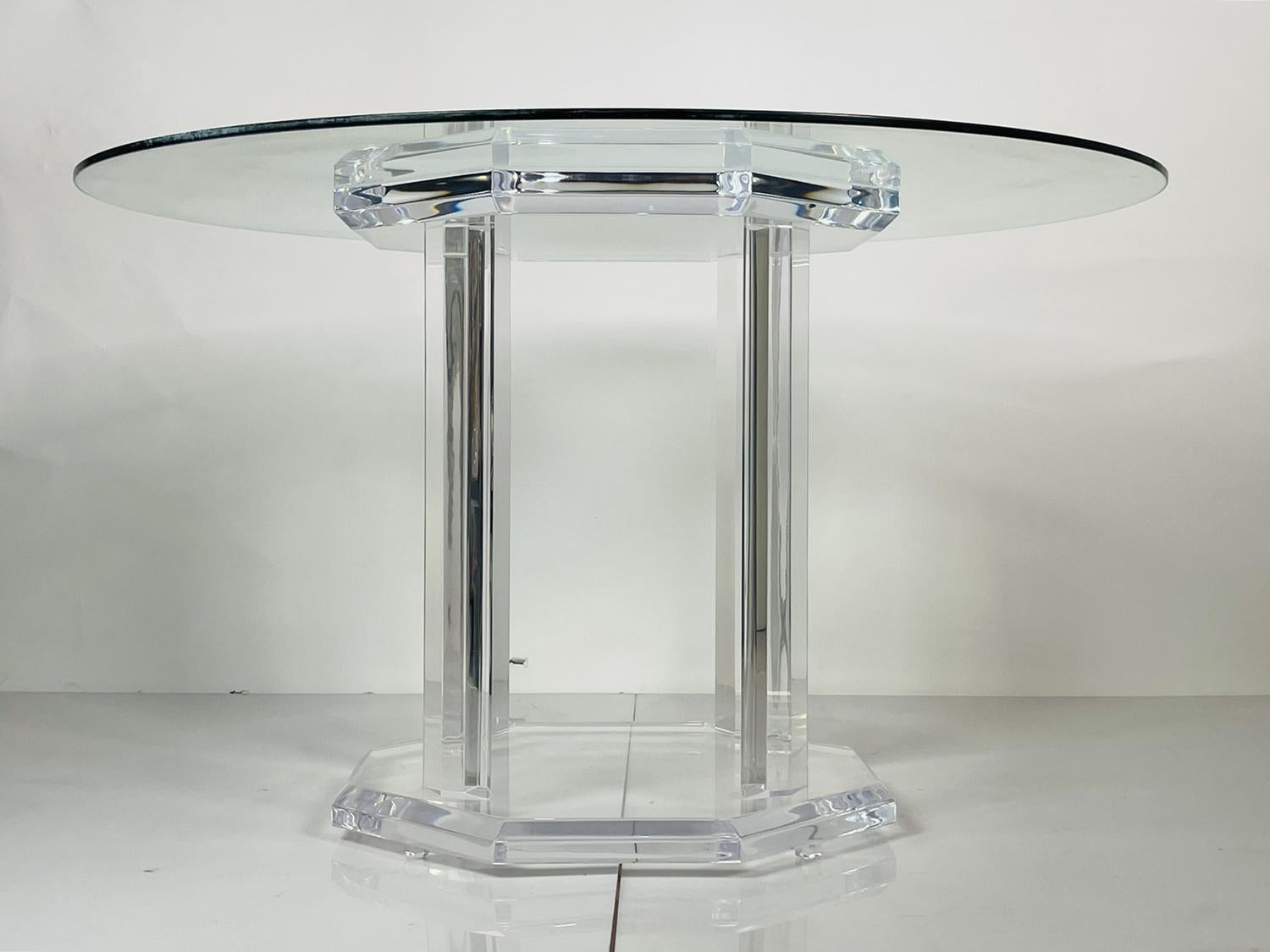 Octagonal Lucite Pedestal Table Base For Sale 6