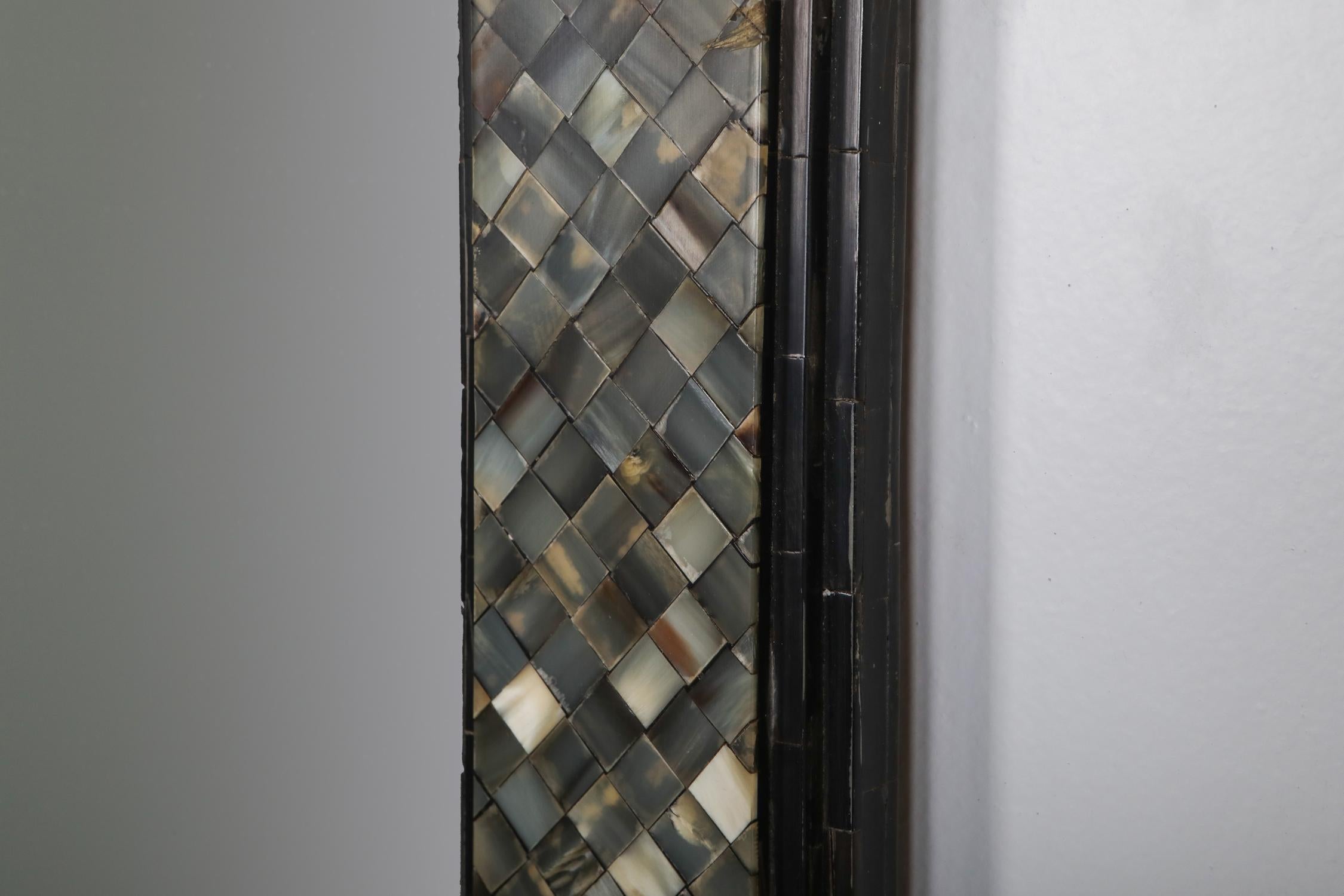 Octagonal Mirror in Celluloid Mosaic In Excellent Condition For Sale In Antwerp, BE