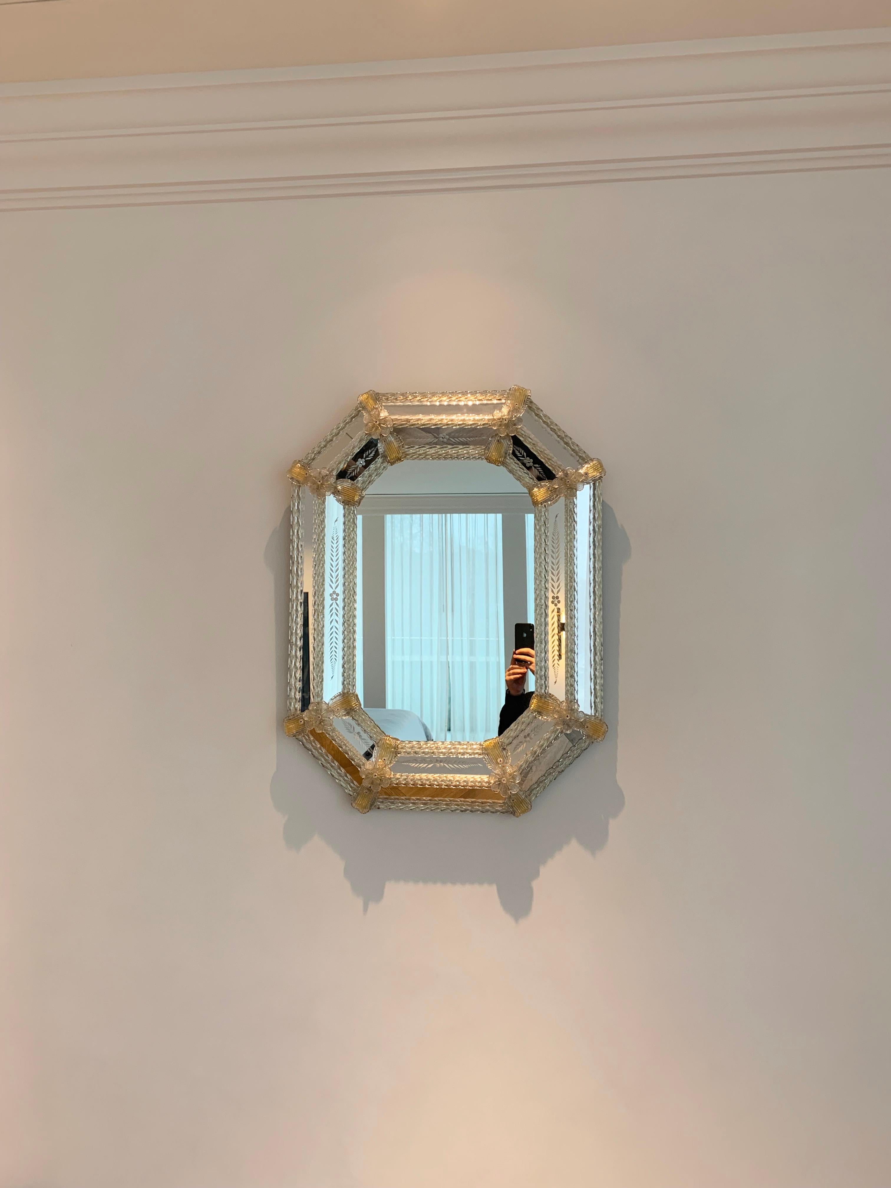 Etched 21st Century, Octagonal Venetian Mirror, Murano Glass, Gold Leaf, Rococo Style
