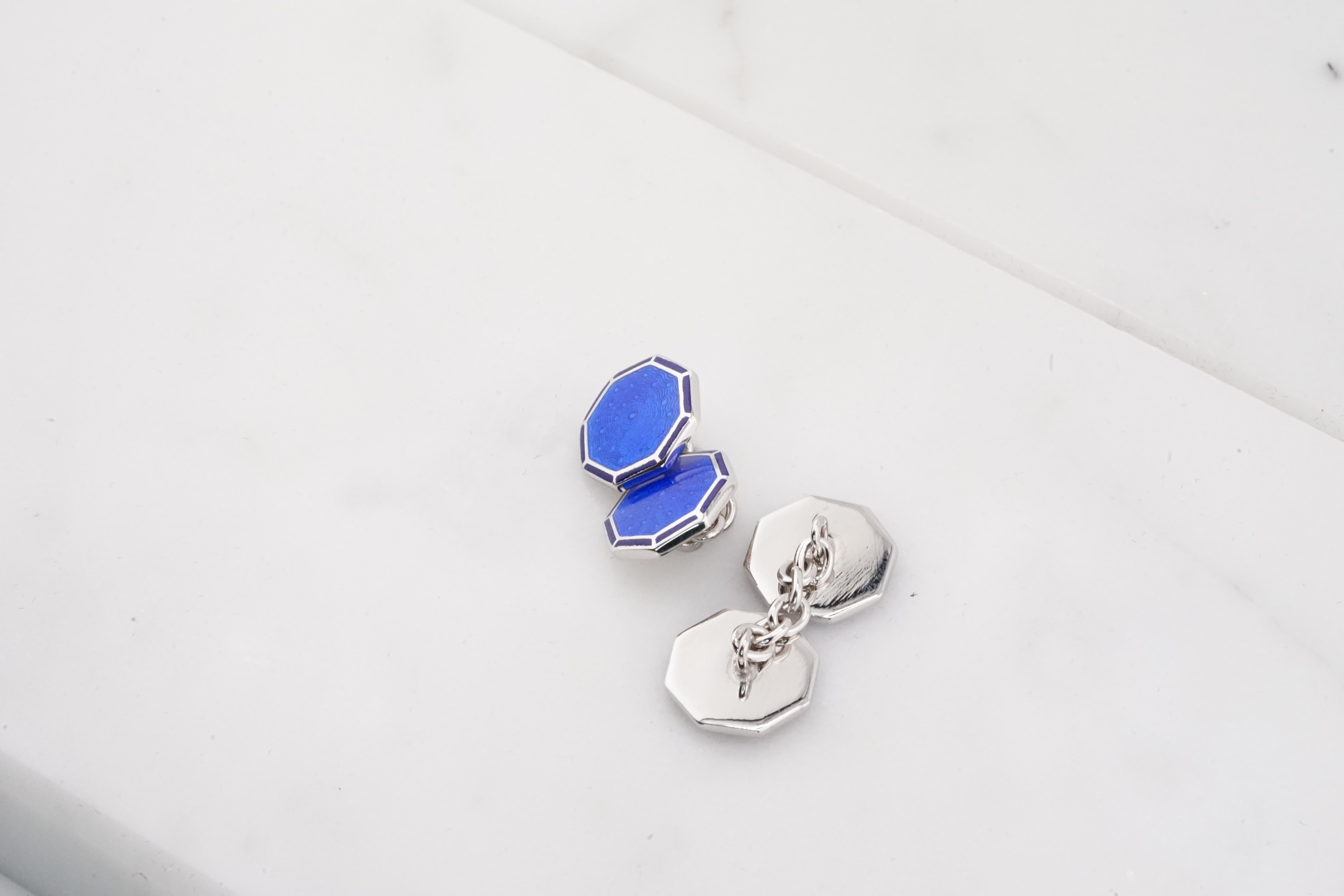 Femenino o masculino Gemelos octogonales de plata de ley esmaltados en azul marino y verde con fondo redondeado