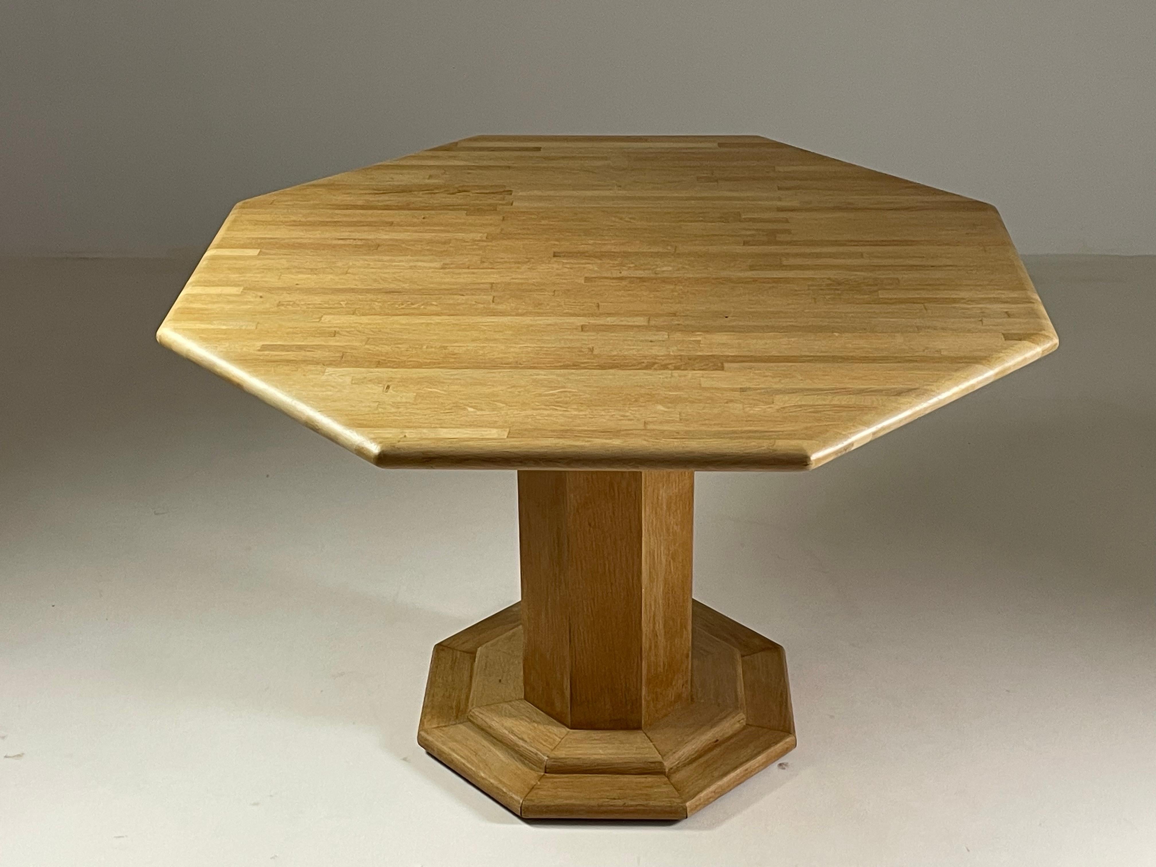 Octagonal oak table, France 1980s 3