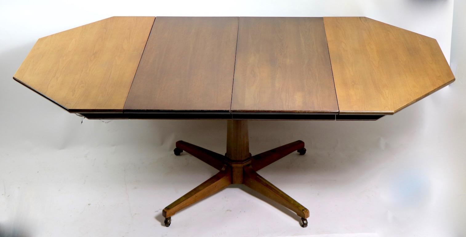 Octagonal Pedestal Dining Table with 2 Leaves Attributed to Kipp Stewart 1