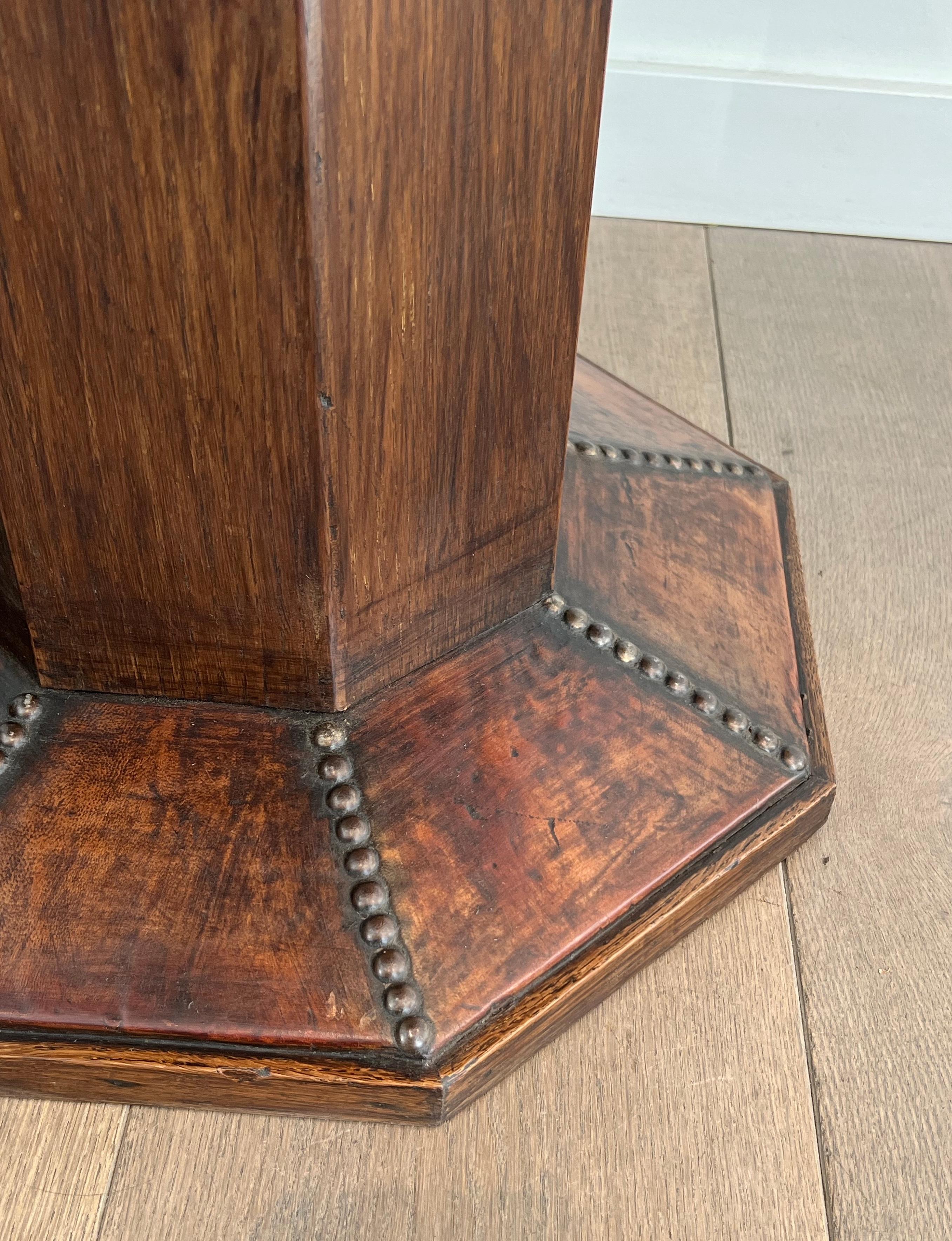 Octagonal Pedestal Gueridon made of Oak and Leather Studded with Large Round-Hea 3