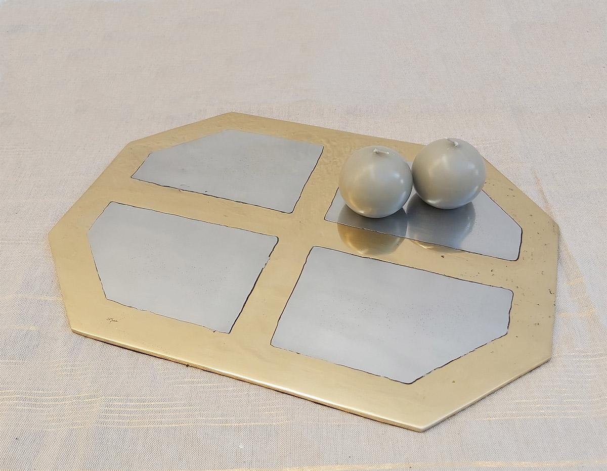 Octagonal Place Mat C042 Cast Aluminum Silver coloured, Cast Brass Gold coloured In New Condition For Sale In Benahavis, AN
