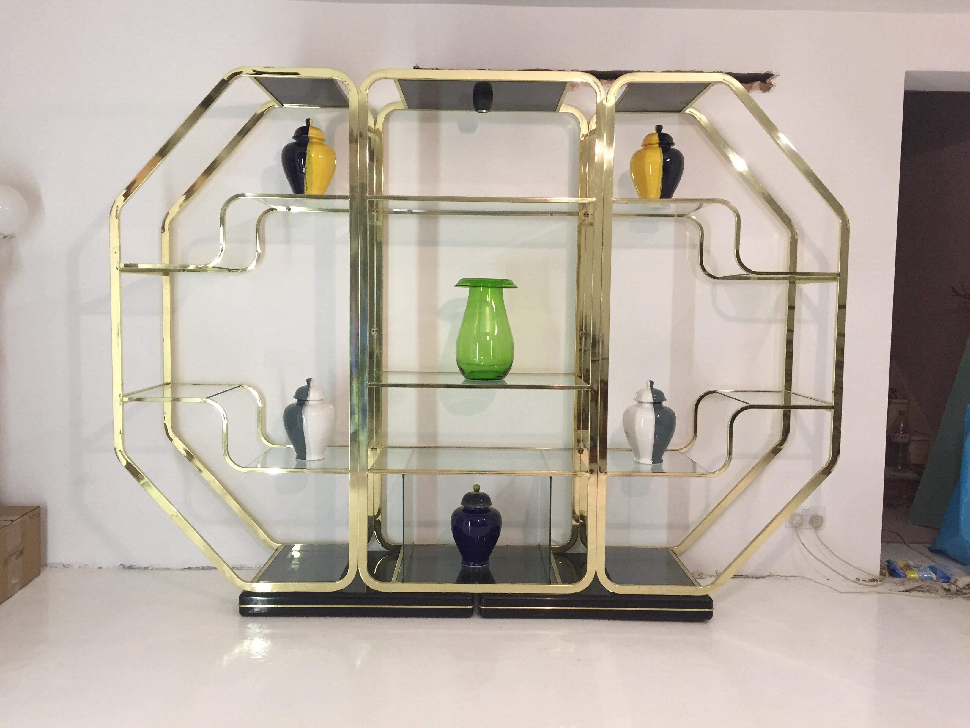 Octagonal Romeo Rega Étagère Brass Glass Lacquered Display Unit 1970s Regency For Sale 7