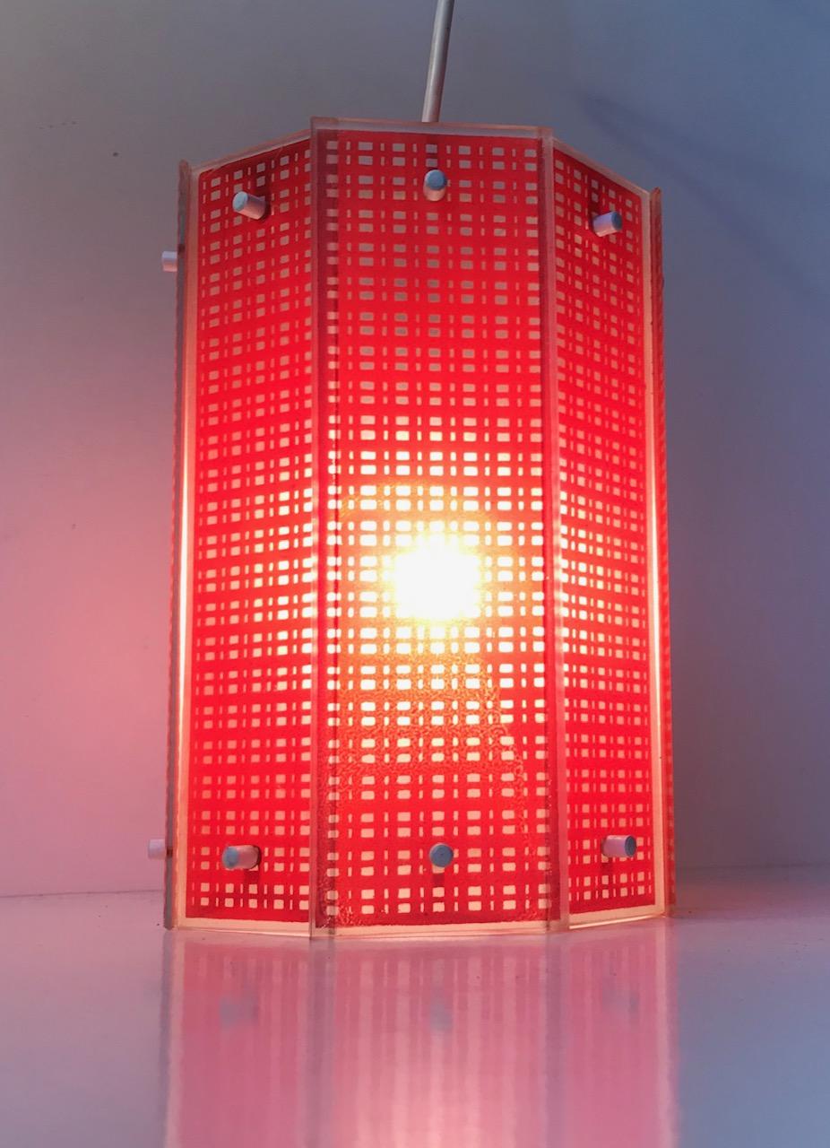 Mid-20th Century Octagonal Scandinavian Modern Pendant Light in Red Checkered Glass, 1960s For Sale