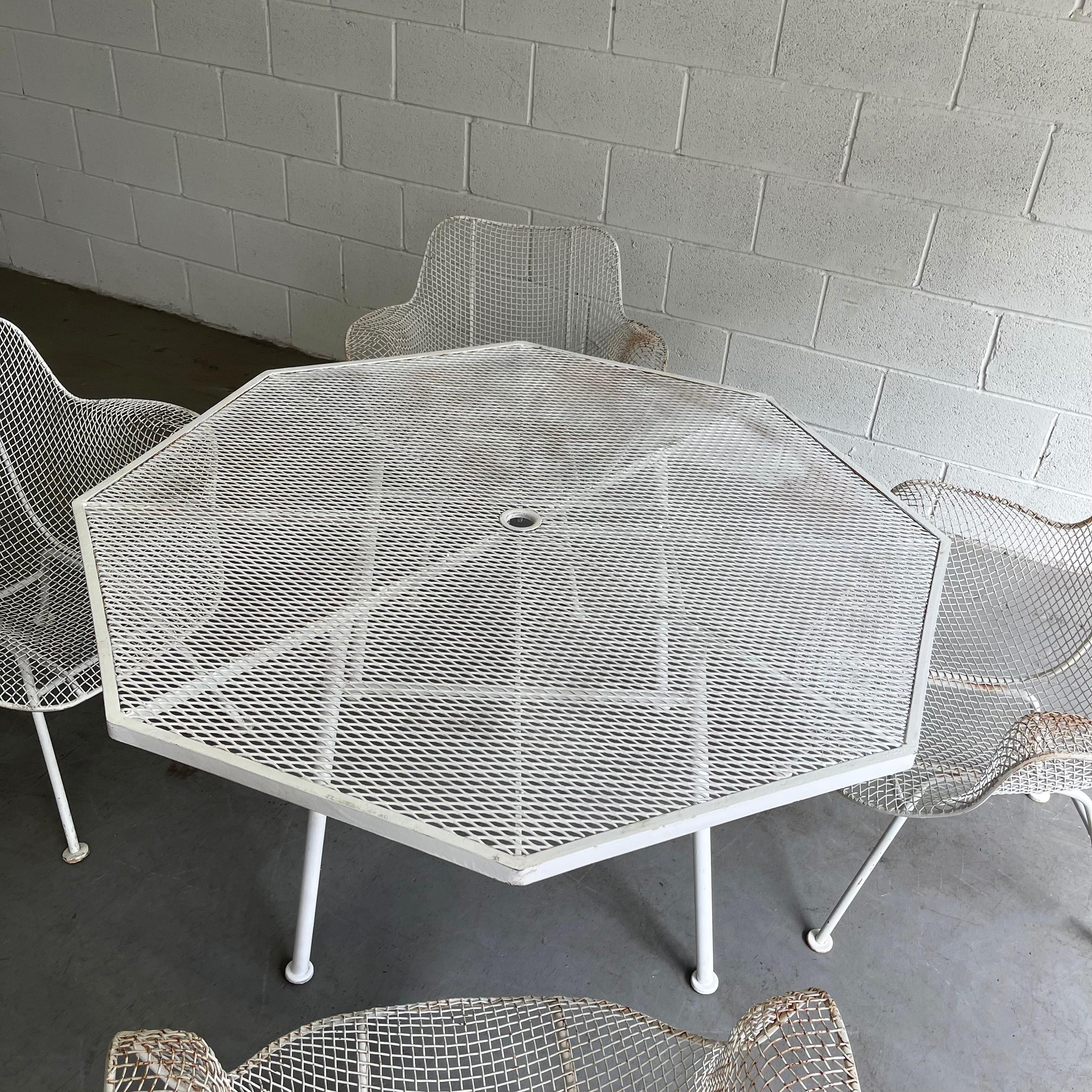 Octagonal Sculptura Patio Dining Set by Russell Woodard 1