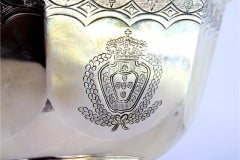 Octagonal silver bonbon box w/ Portuguese arms & fleur-de-lys friezes