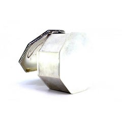 Octagonal silver box with pearls on the hinged lid