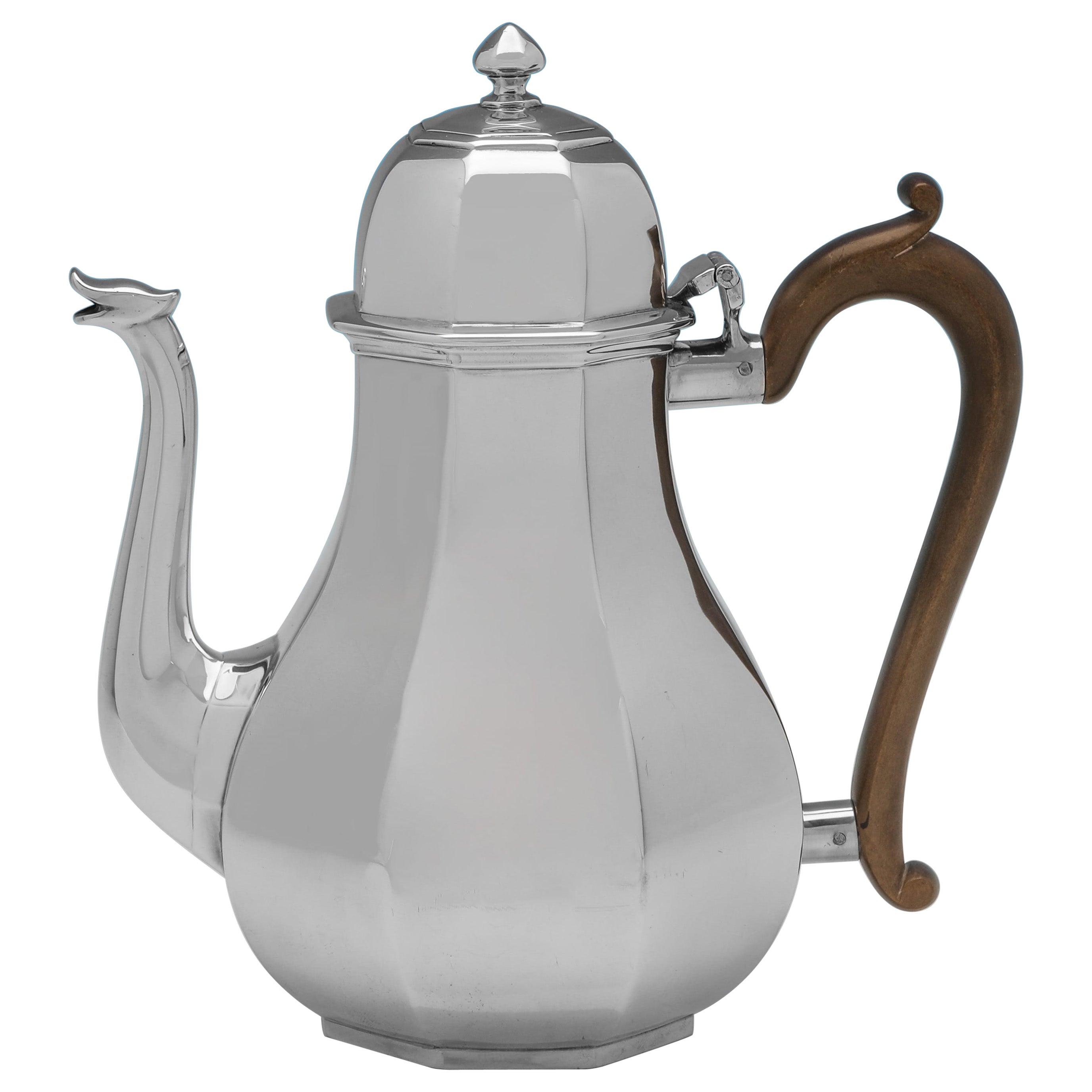 Cafetière octogonale en argent sterling fabriquée par Hancocks of London en 1910 en vente