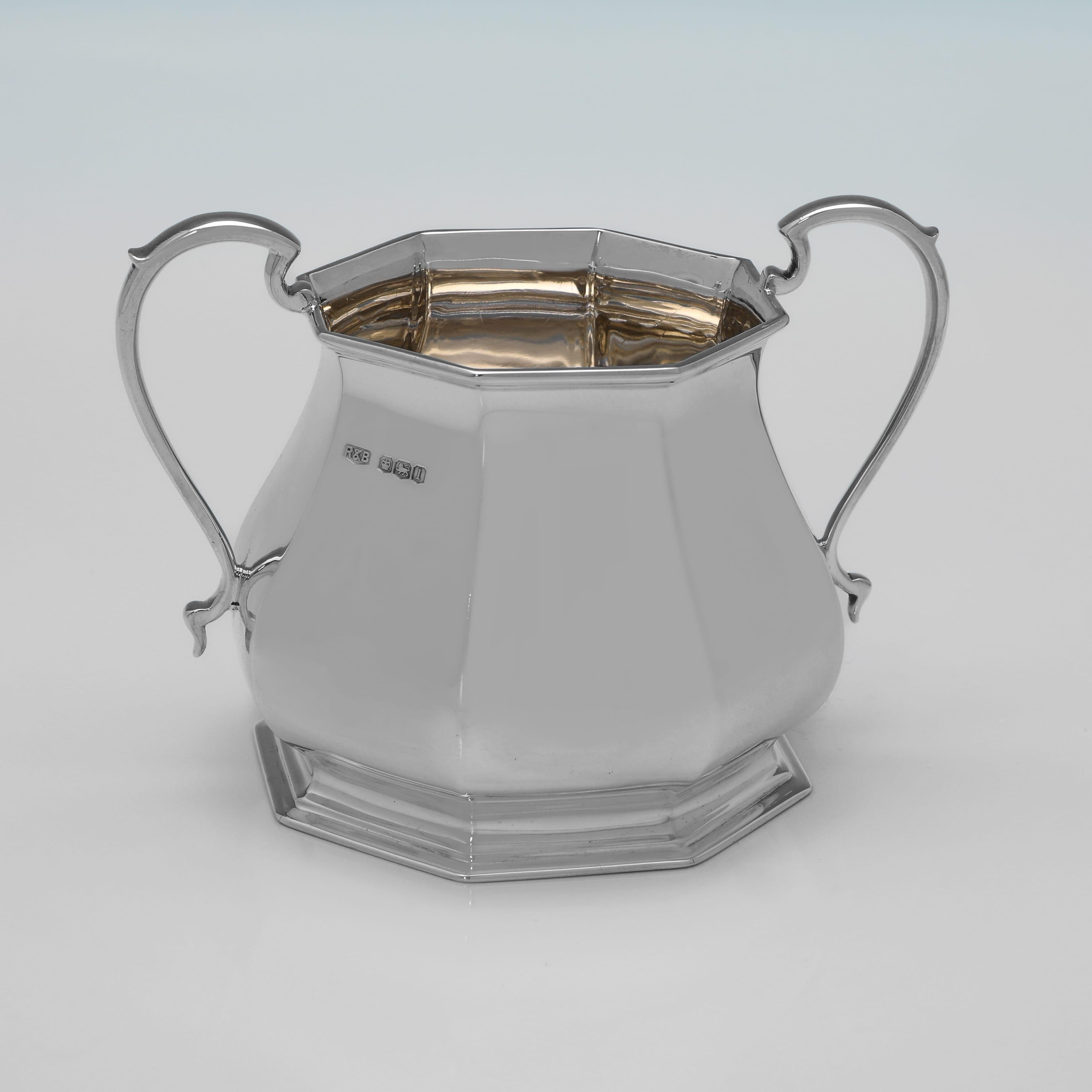 Argent sterling Service à thé octogonal en argent sterling Art Deco par Robert Silvers & Belk, 1928 en vente