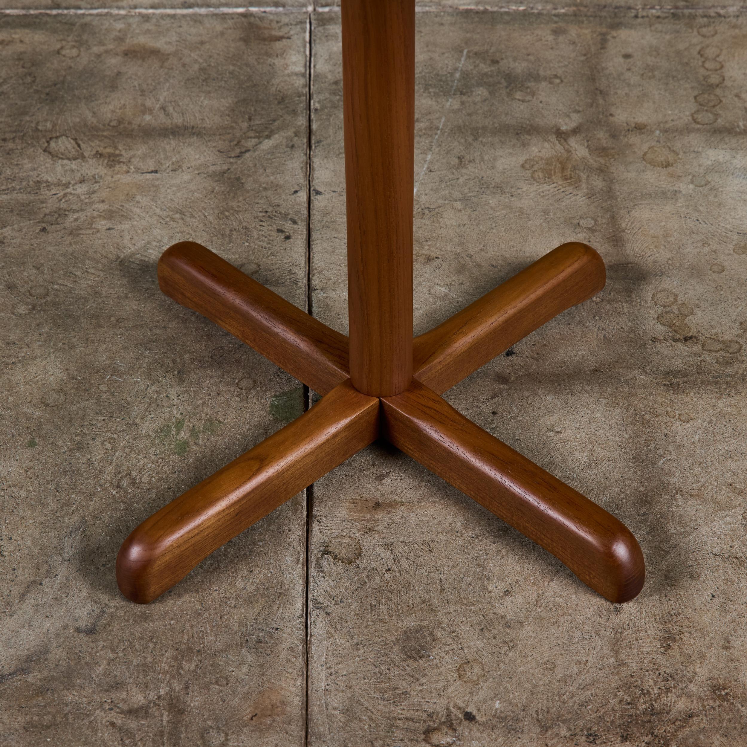 Tavolino ottagonale in teak in vendita 6