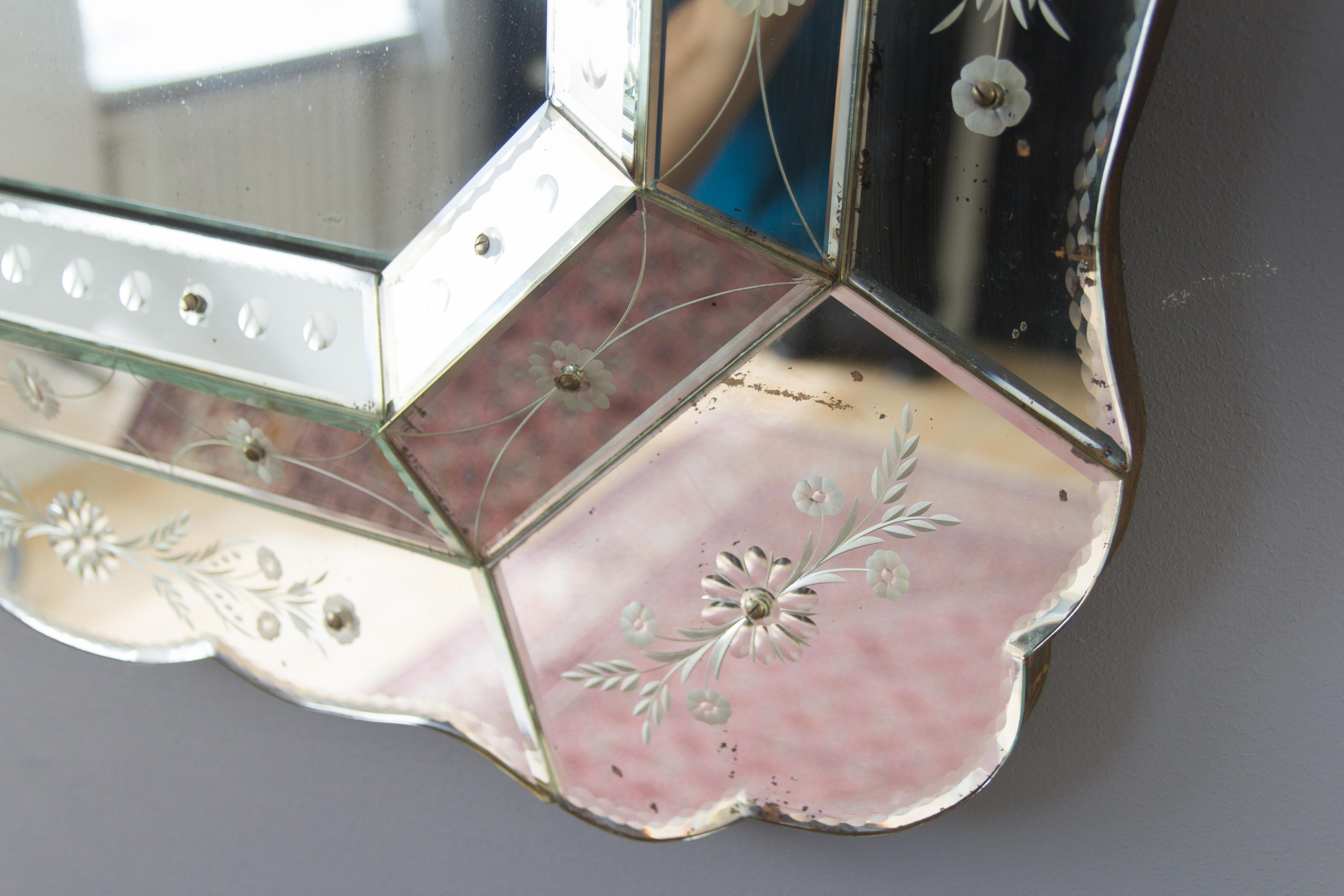 Octagonal Venetian Mirror with Etched Floral Decors, 1930s 10