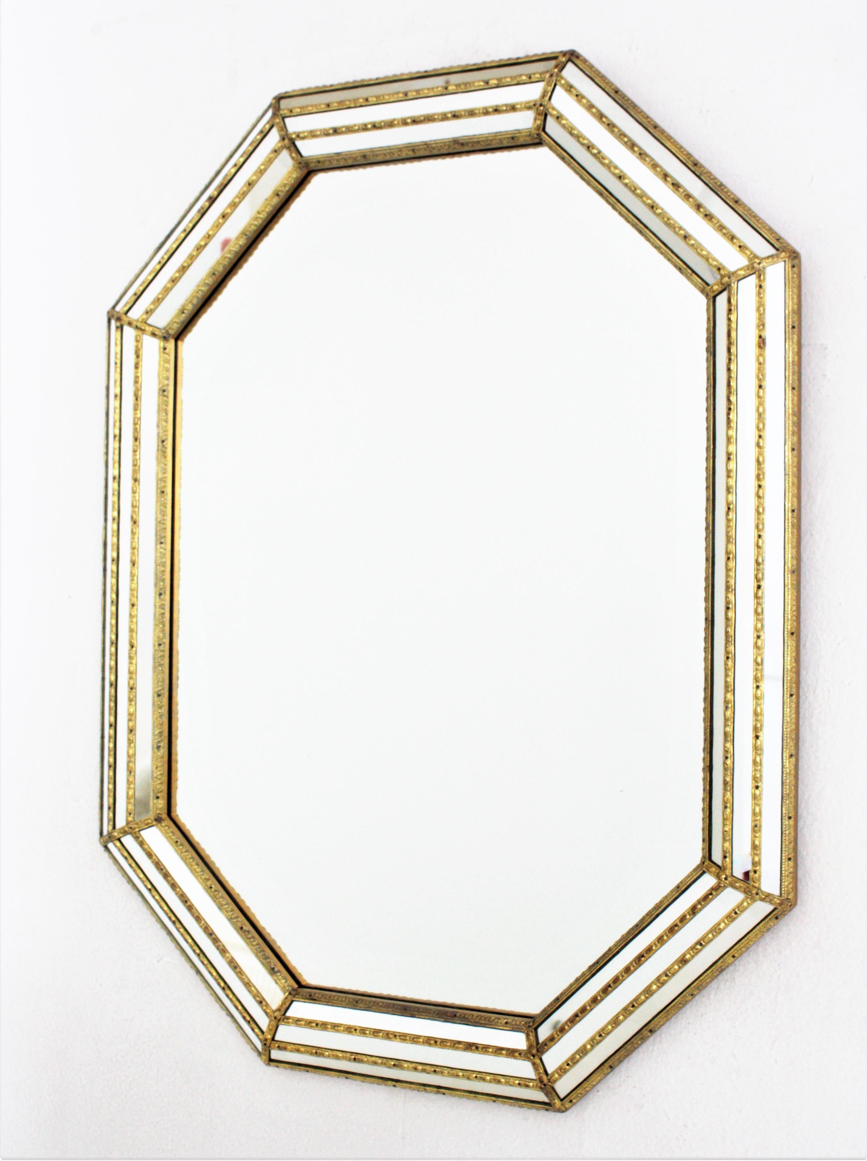 Venetian Style Octagonal Mirror with Brass Details For Sale 3