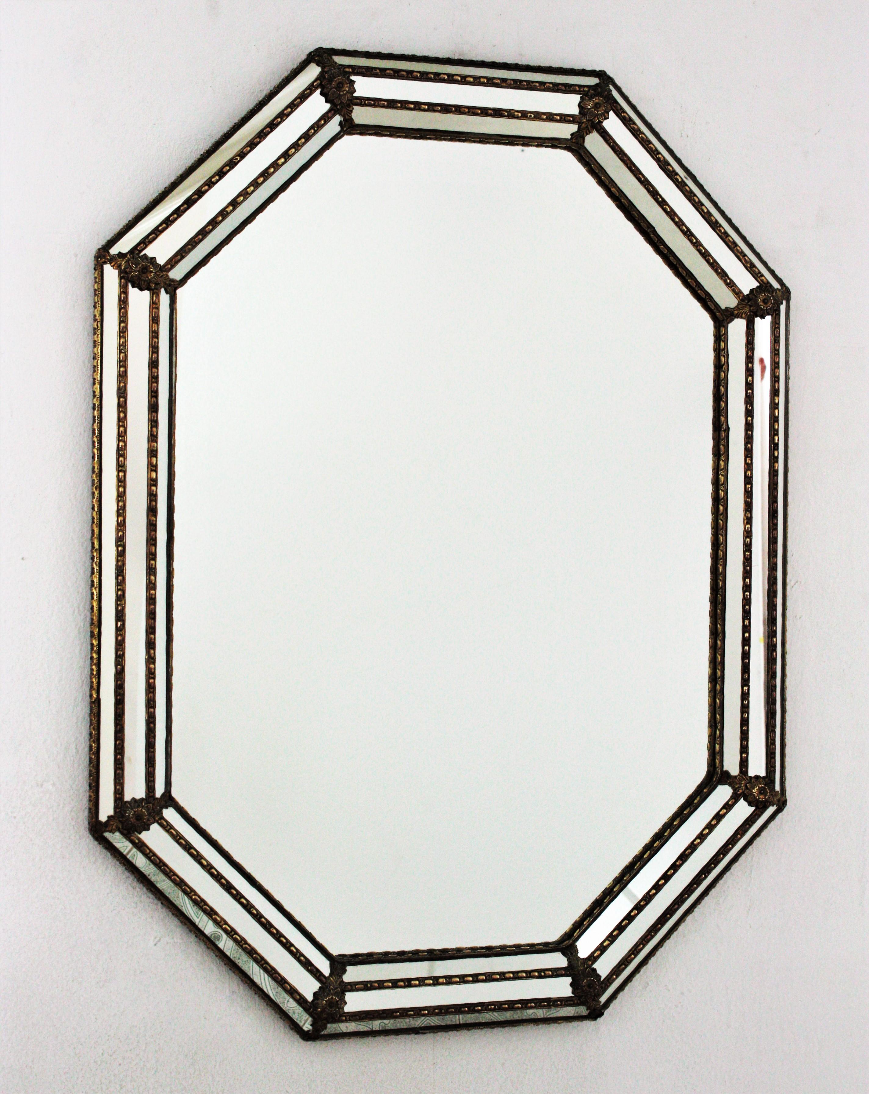 Octagonal Venetian Style Mirror with Brass Details 4