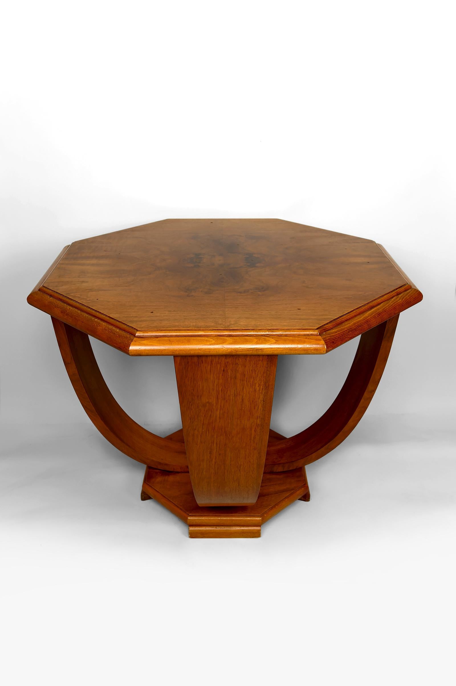 Inizio XX secolo Tavolino ottagonale in noce / Gueridon - Art Deco modernista, Francia, CIRCA 1925 in vendita