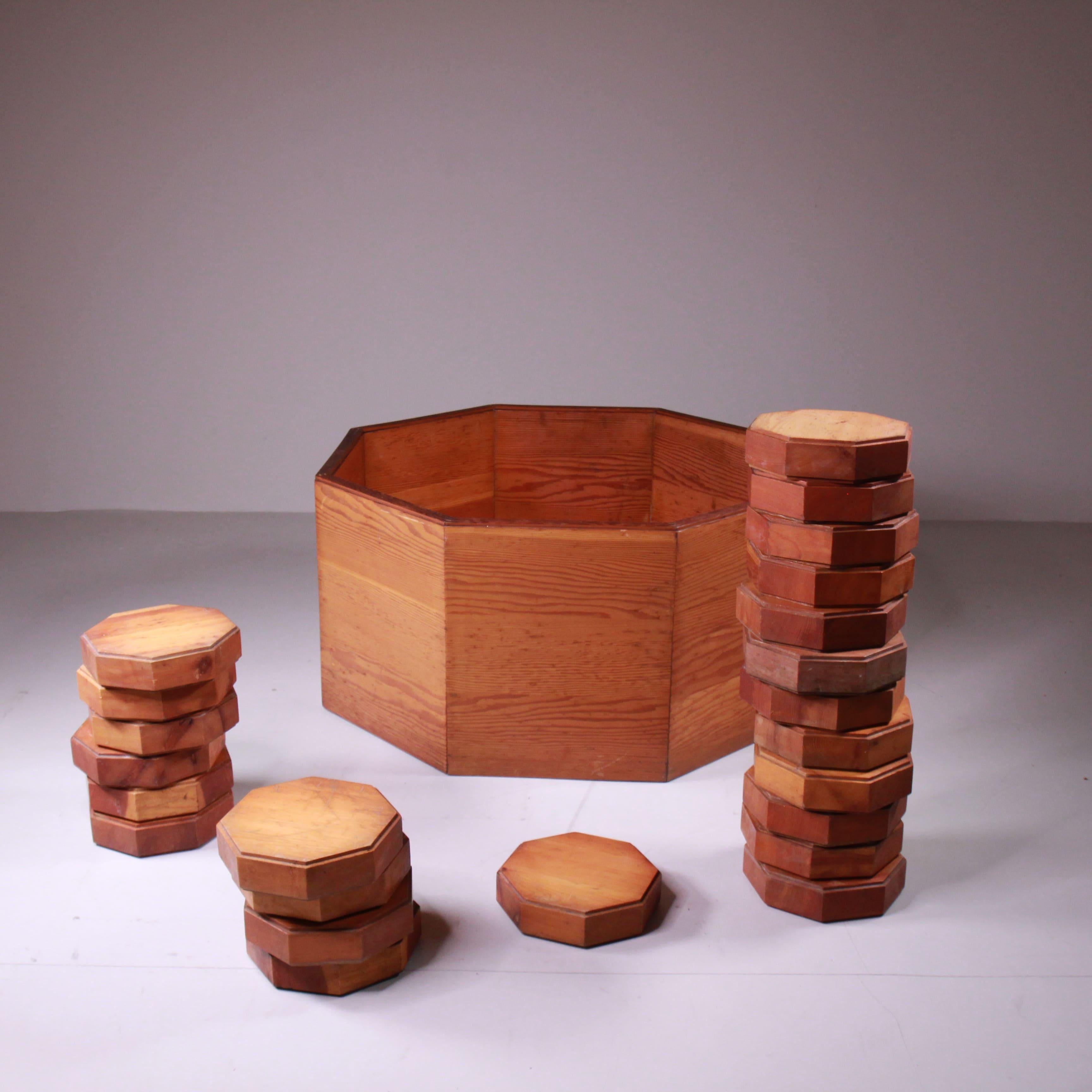 Mid-Century Modern Porte-plante octogonal en bois, 1960 en vente