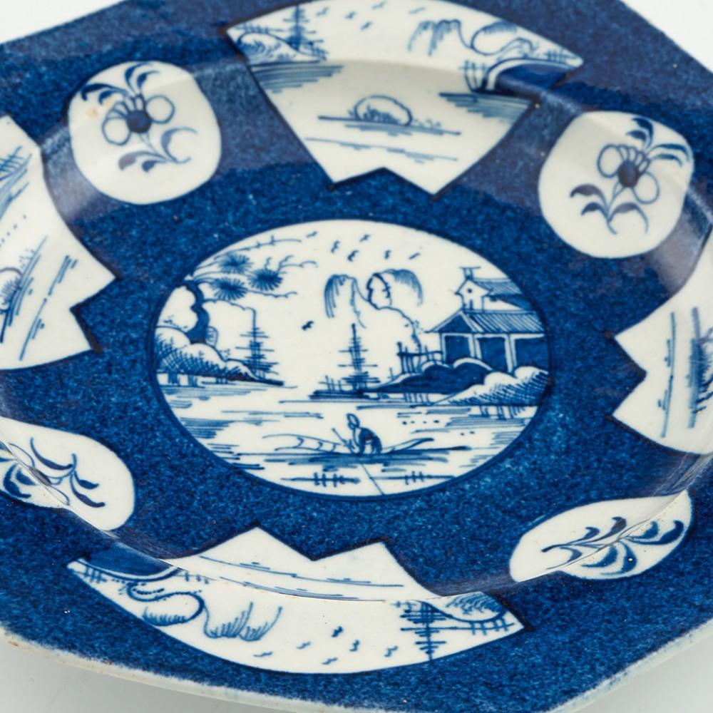 George III Octagonal Worcester Porcelain Plate Fan Panel Landscape Pattern, 1768-70 For Sale