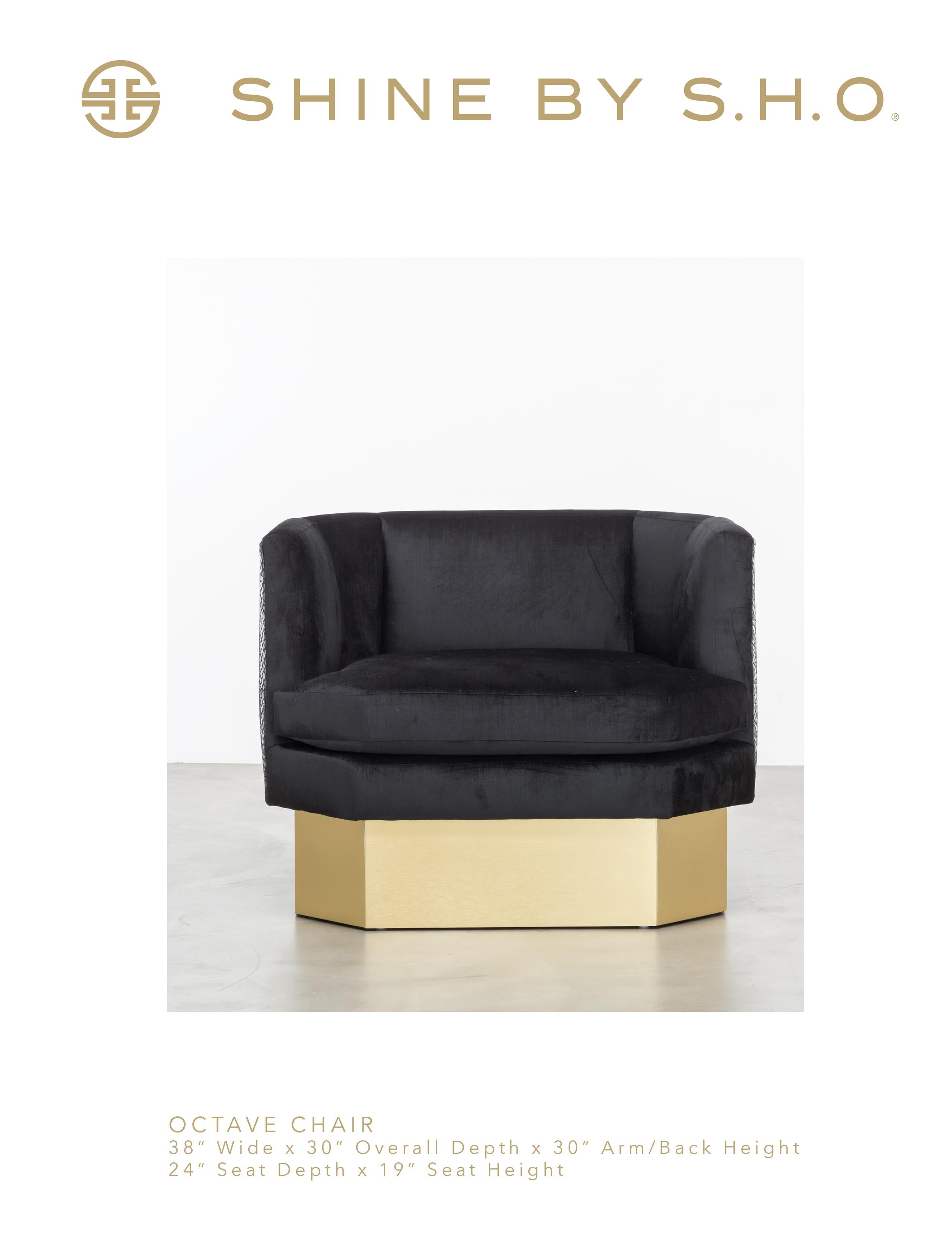OCTAVE CHAIR- Modern Lounge Chair in Black Velvet In New Condition For Sale In Laguna Niguel, CA
