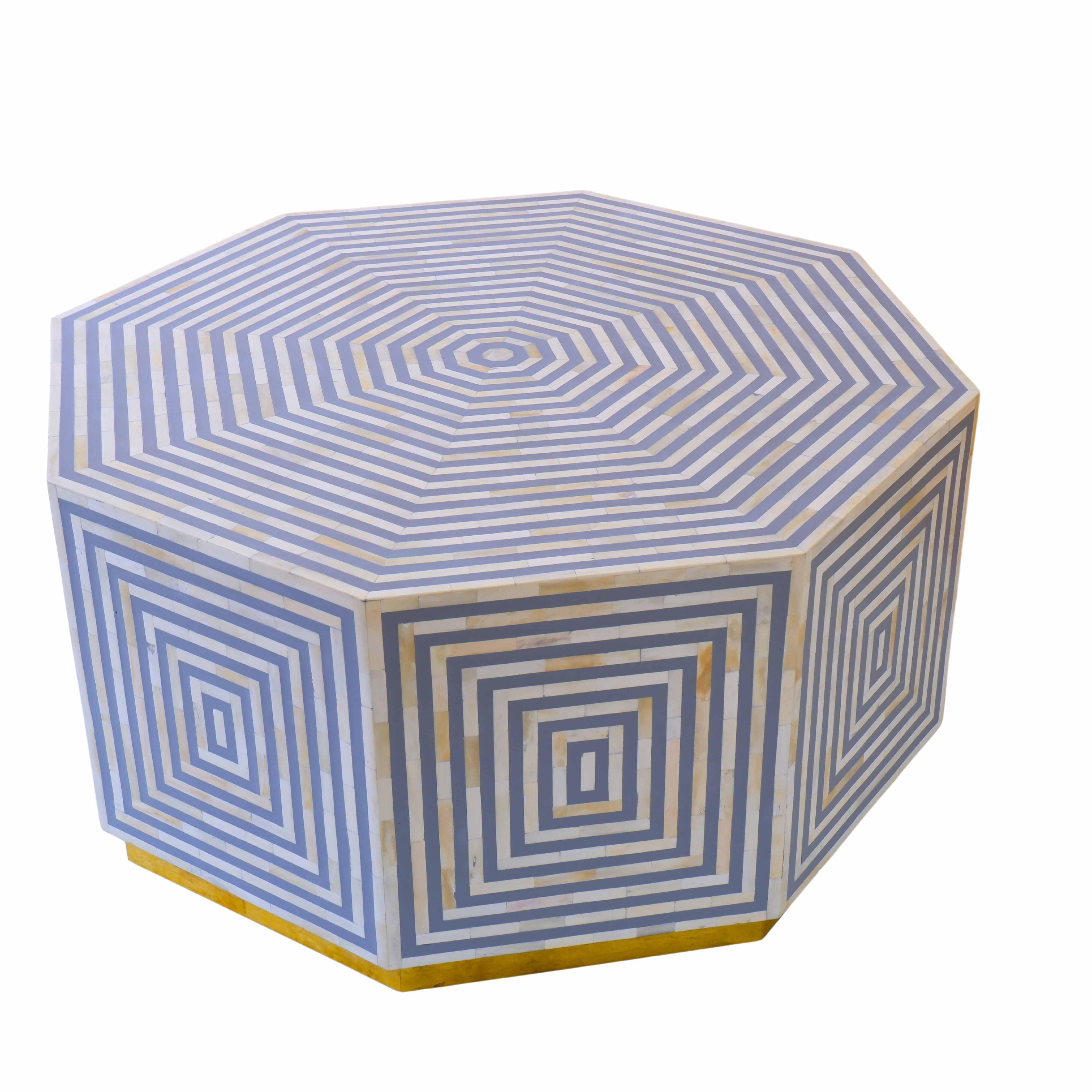 XXIe siècle et contemporain Table basse grise octogonale avec base à feuilles en laiton en vente