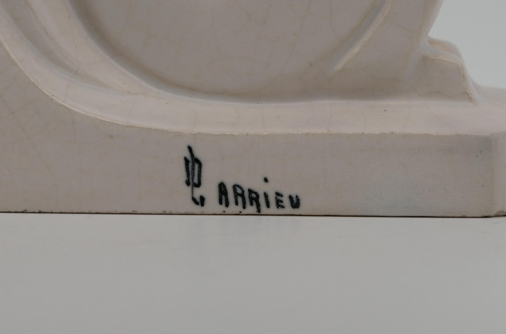 Ceramica Octave LARRIEU Coppia di reggilibri scoiattolo Art Deco francese, 1920 in vendita