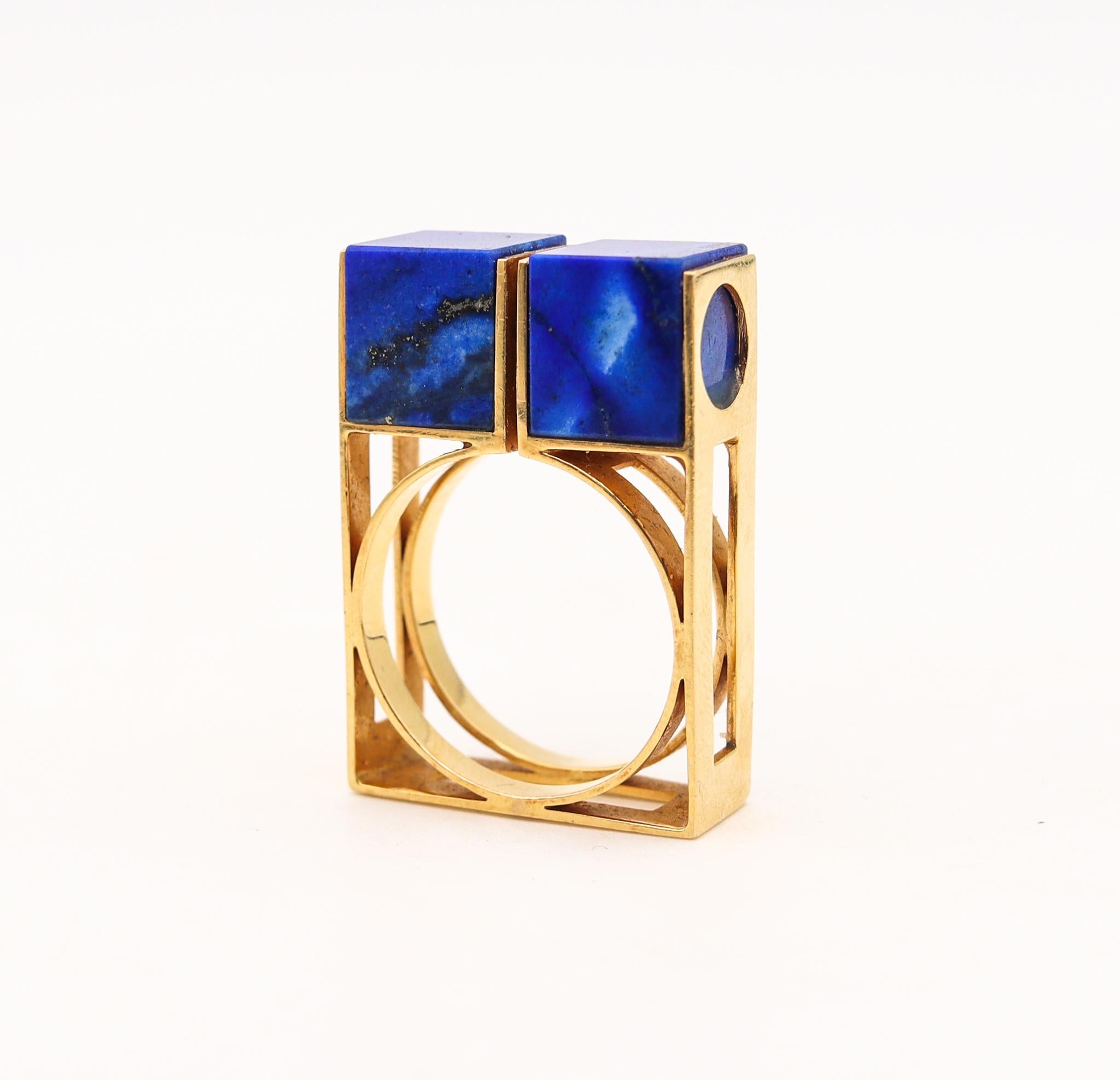 Modernist Octavio Sarda Palau 1970 Barcelona Geometric Ring in 18Kt Gold and Lapis Lazuli