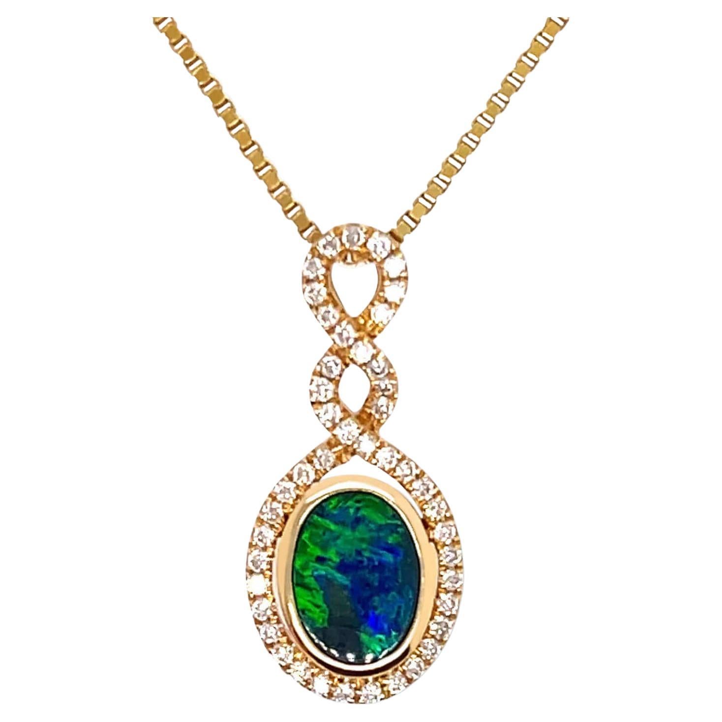 Australian 0.44ct Opal Doublet Pendant Necklace in 18K Yellow Gold with Diamonds