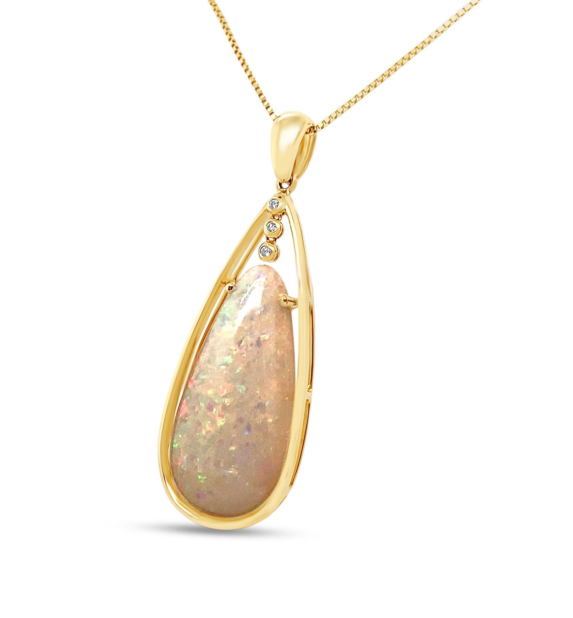 Contemporary Natural Australian 20.18ct Boulder Opal Pendant Necklace in 18K Yellow Gold For Sale