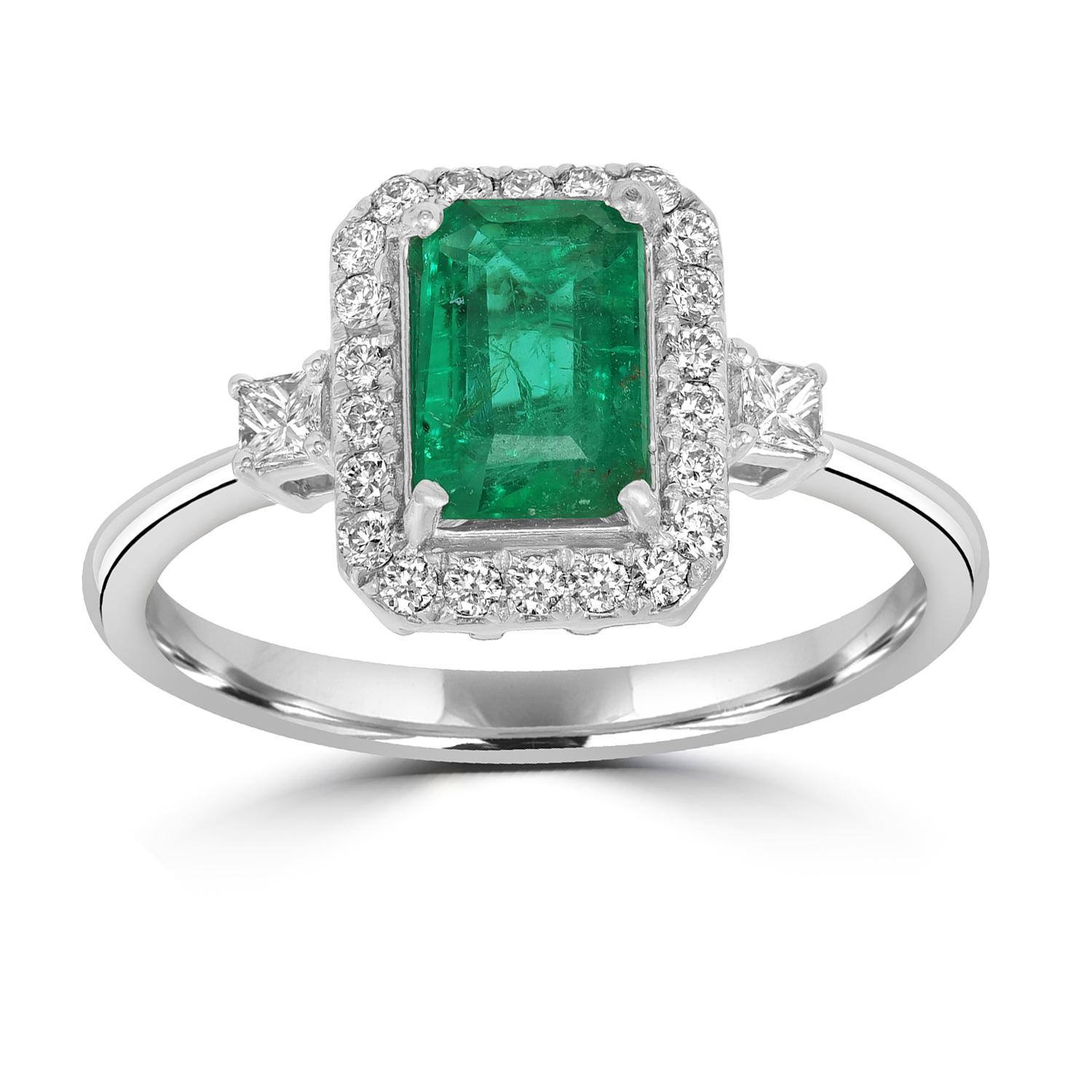 Art déco Bague en or blanc 18k avec émeraude zambienne de forme octogonale et diamants pavés en vente