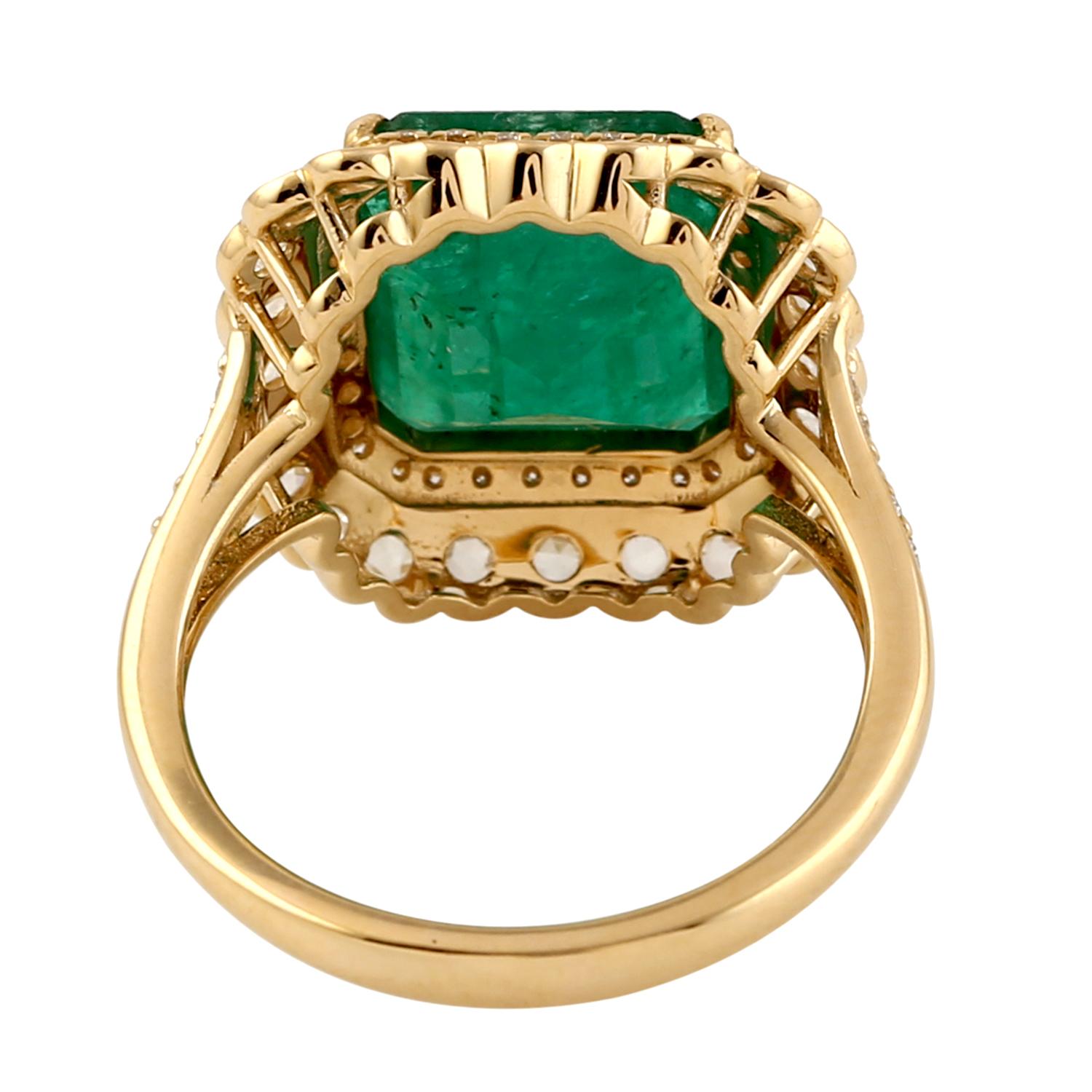 Octogen Shaped Zambian Emerald Cocktail Ring With Diamonds For Sale 1