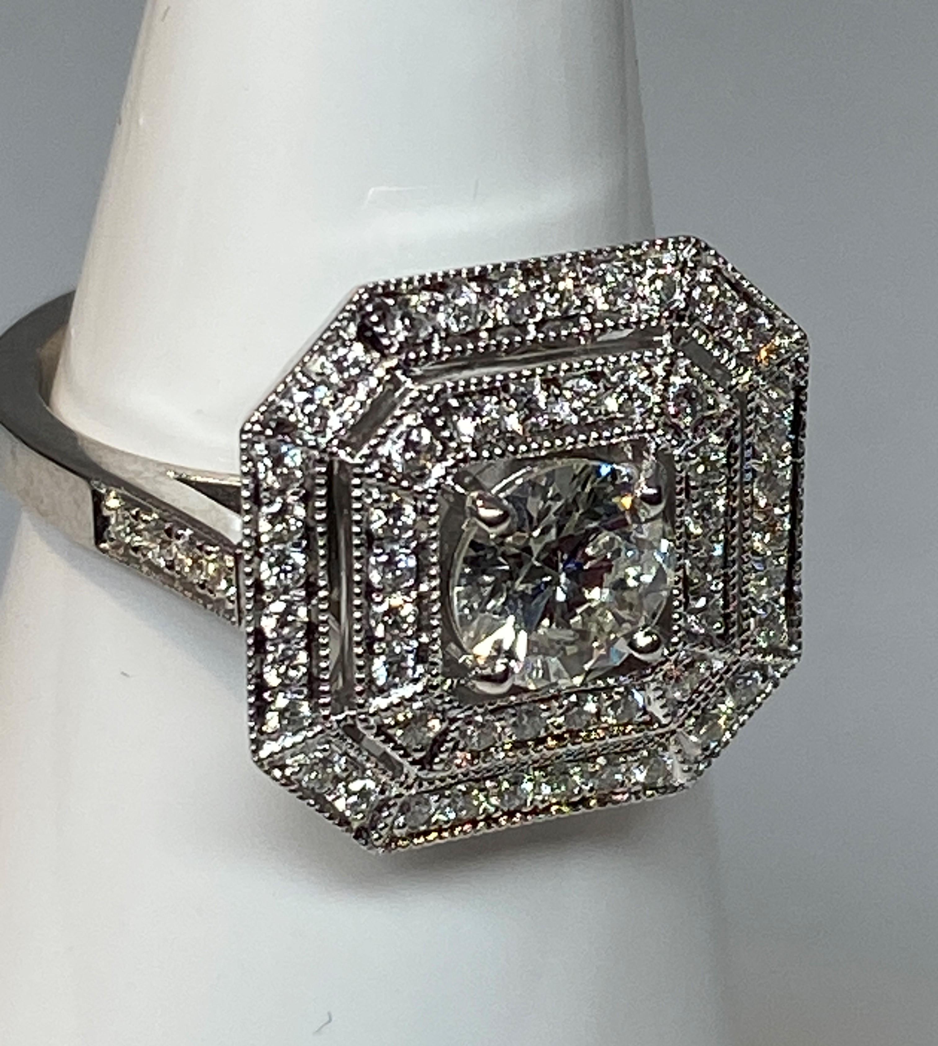 Art Deco Octogonal Engagement Ring in 18 Carat Gold with Brilliant Cut Diamonds For Sale